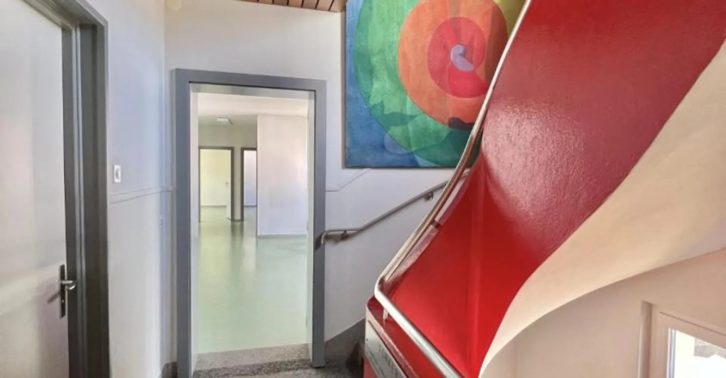 Strategic Office Space for Rent - Photo 4 of 13