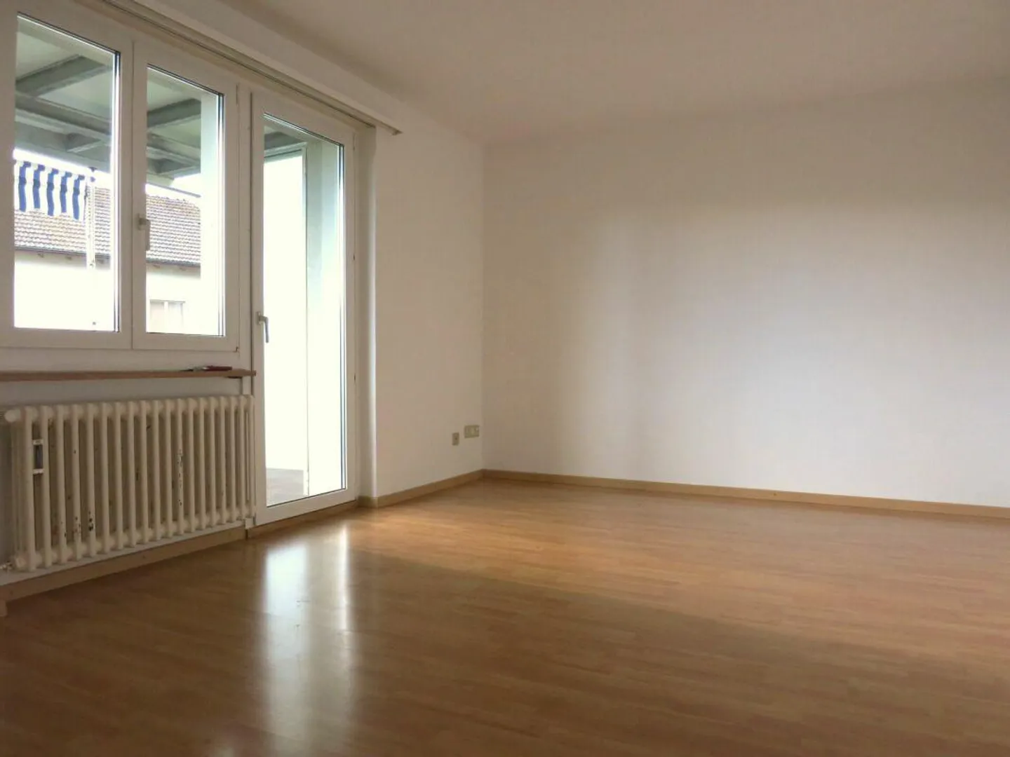 Attractive 4.0-room apartment in a quiet and central location - Photo 3 of 7