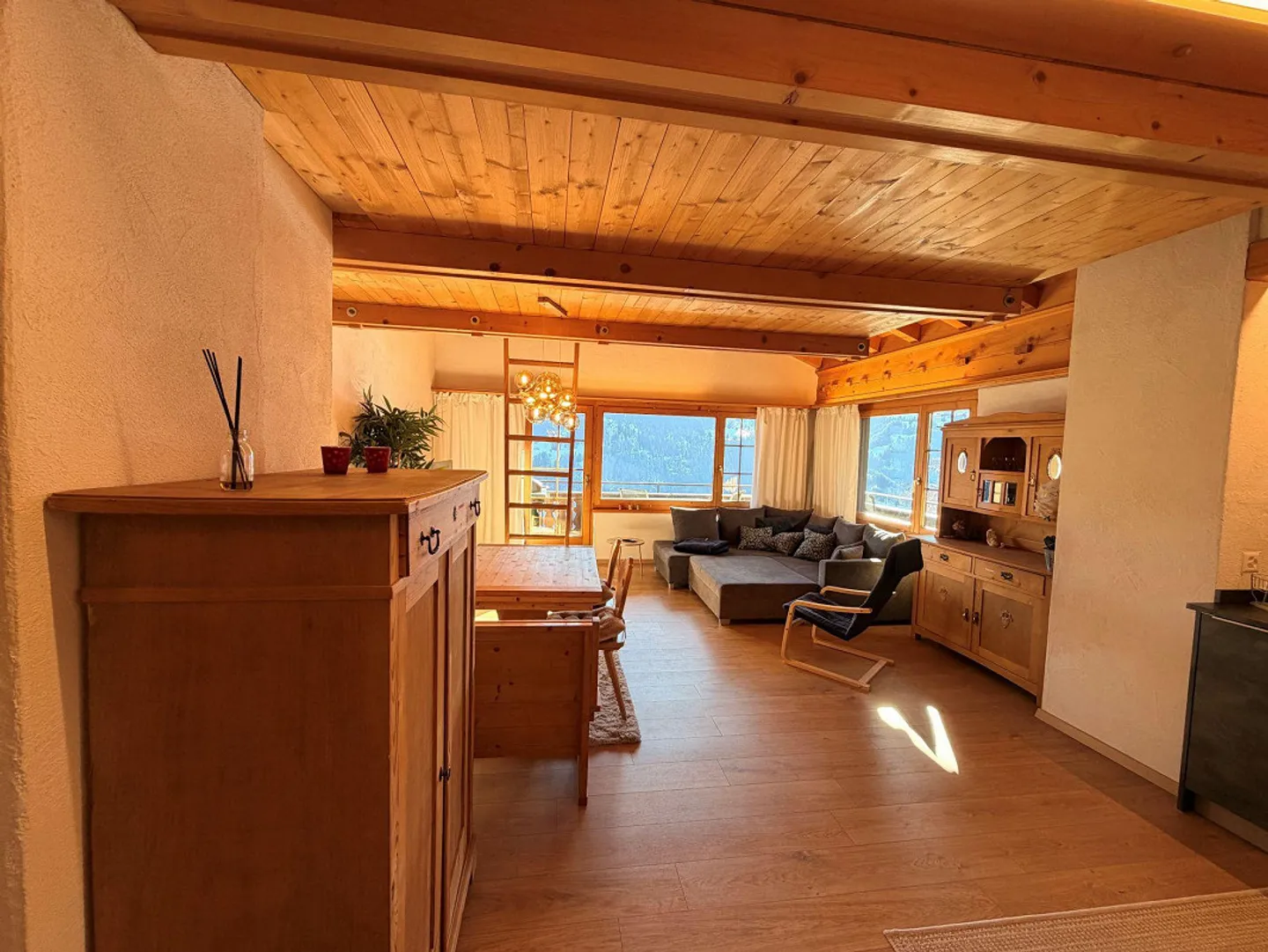 2.5-room apartment in Pany - Photo 3 of 11