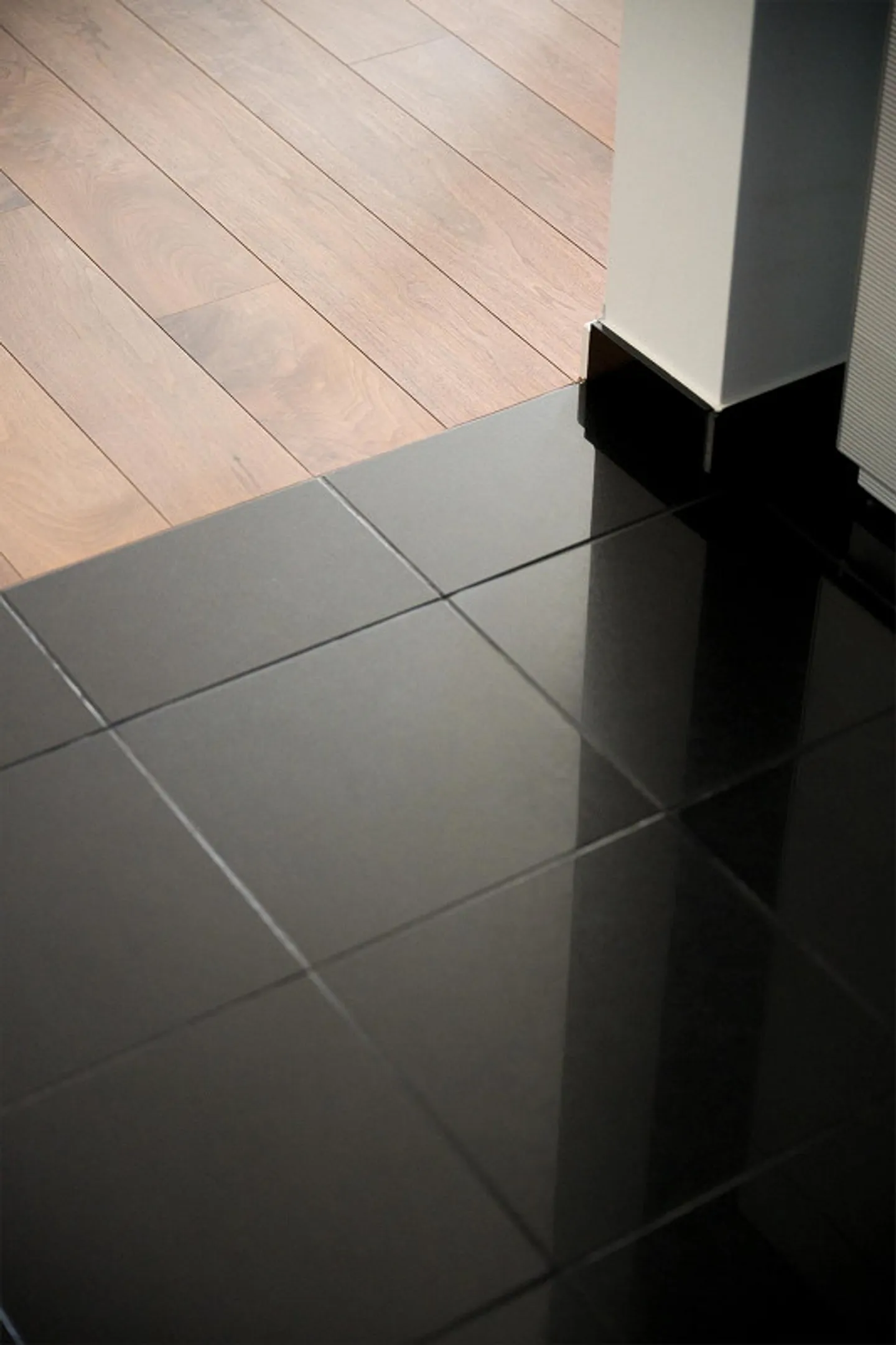 Villa unica con 1.919 m² di terreno nel centro di Altdorf - Foto 12 di 25