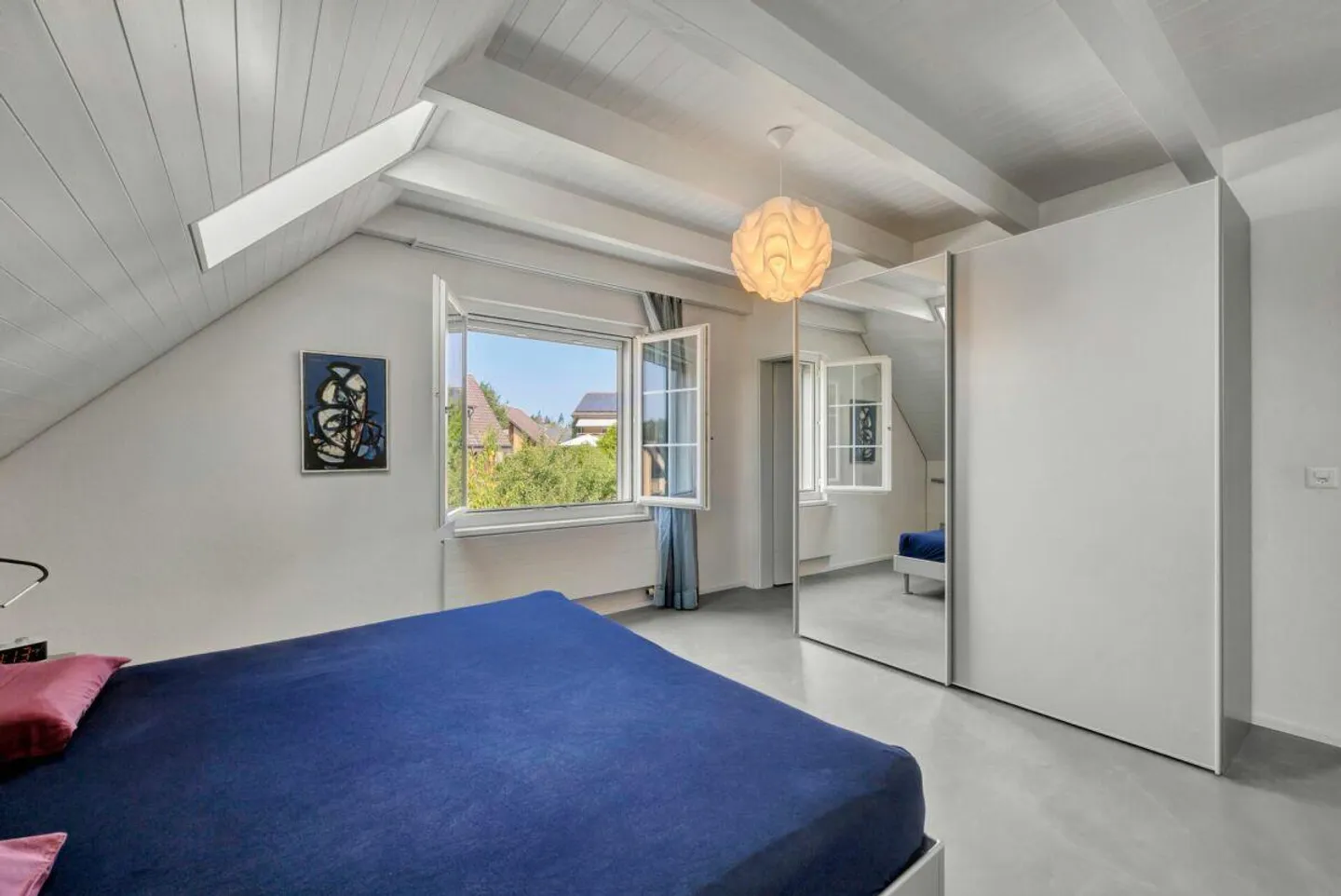 Naturnahes Wohnen mit rascher Anbindung an Zürich und den Flughafen - Foto 2 von 5