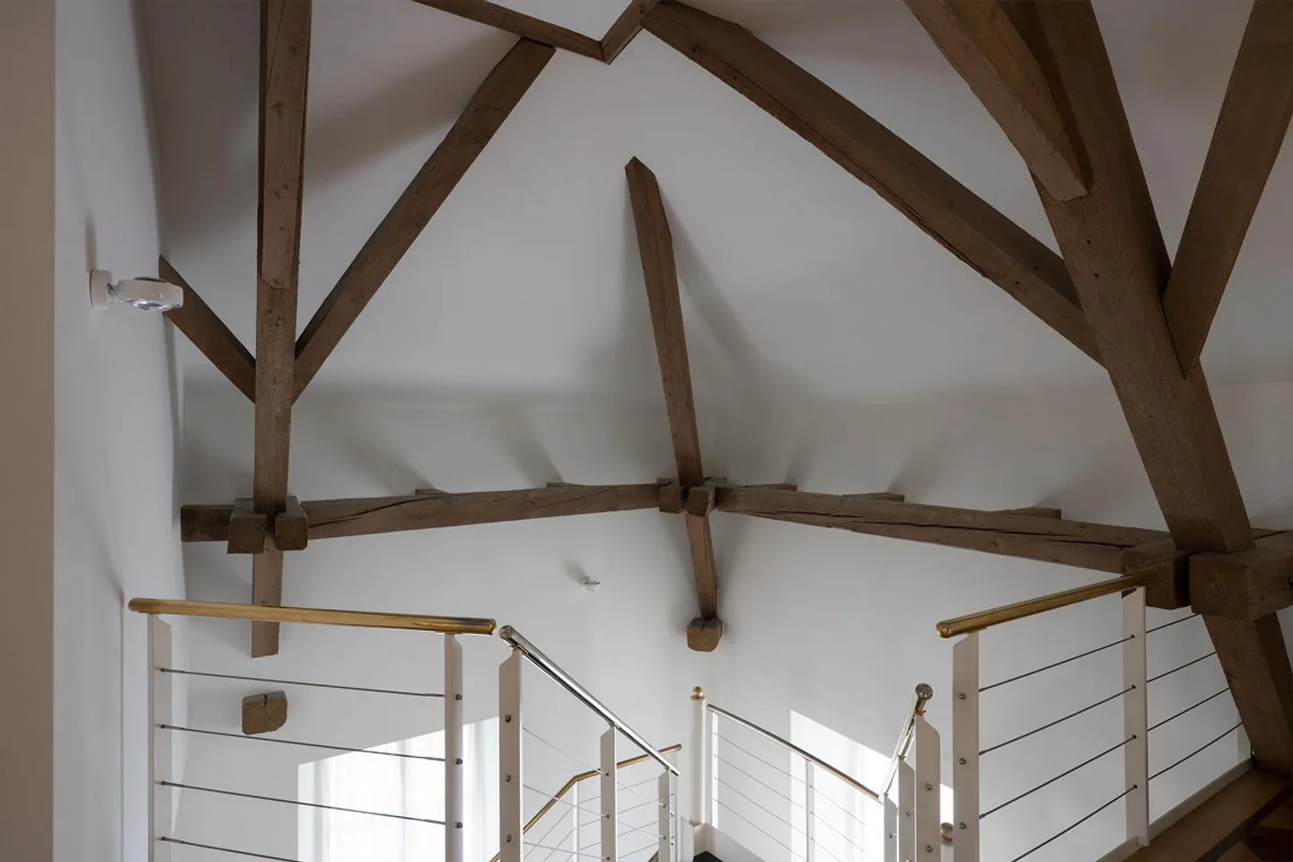 Villa unica con 1.919 m² di terreno nel centro di Altdorf - Foto 14 di 25