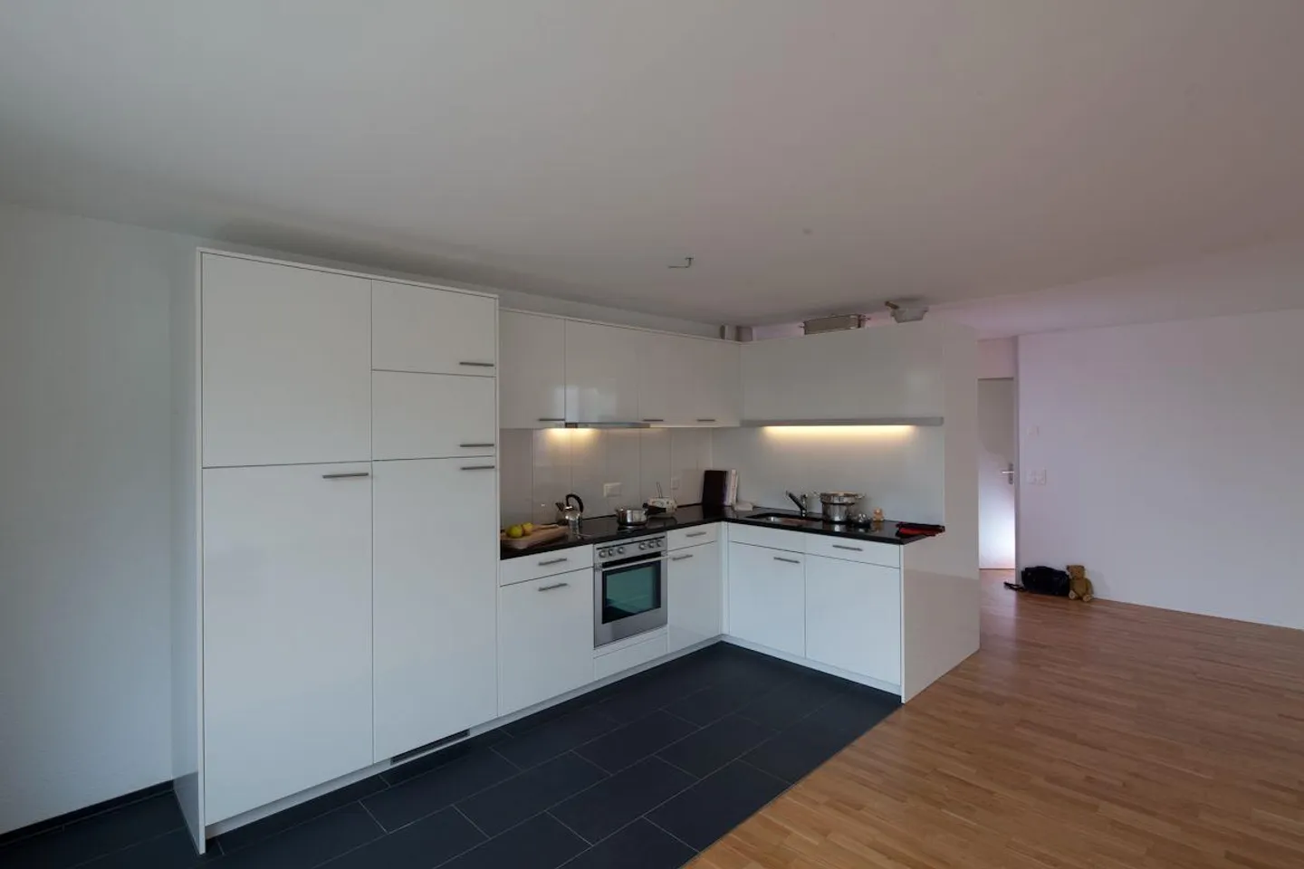 Charmante 3.5 Zimmer Wohnung - Foto 4 von 8