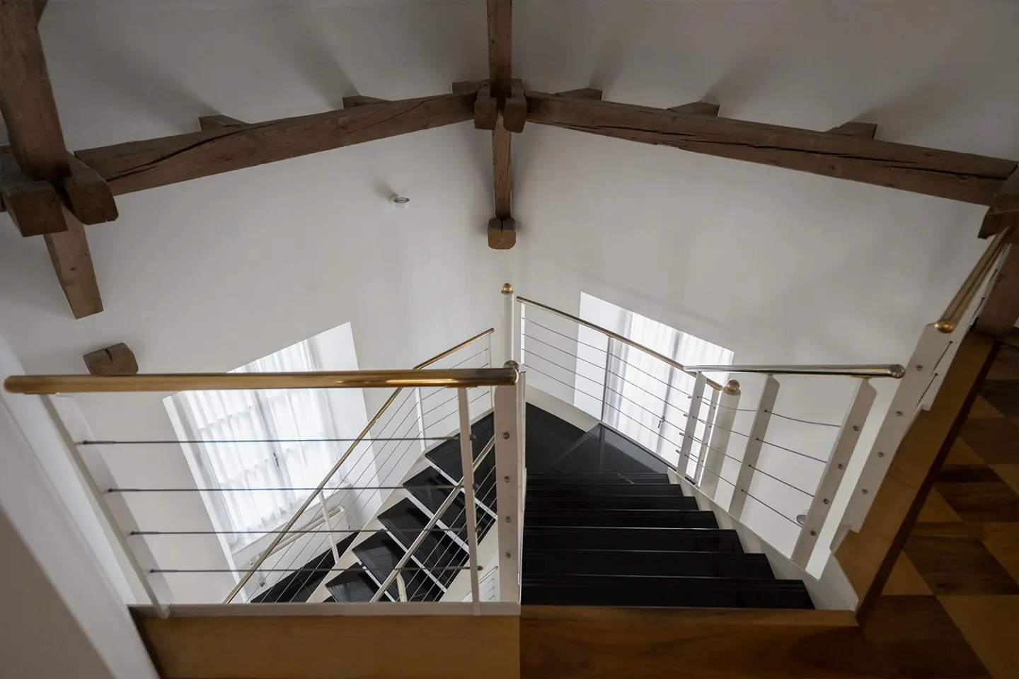 Villa unica con 1.919 m² di terreno nel centro di Altdorf - Foto 16 di 25