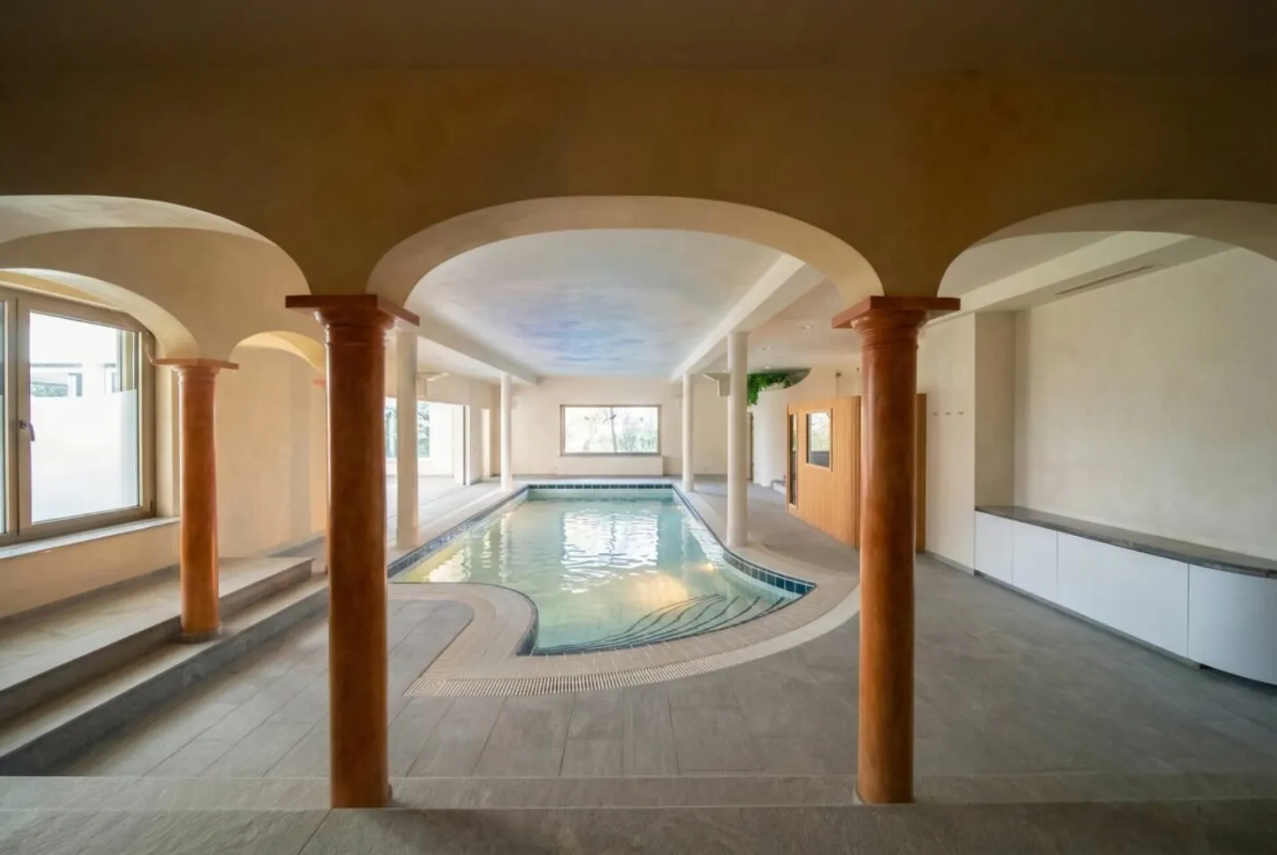 Une villa avec potentiel à Lüscherz - Photo 4 sur 13