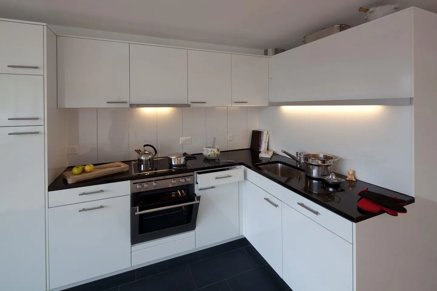 Charmante 3.5 Zimmer Wohnung - Foto 3 von 8