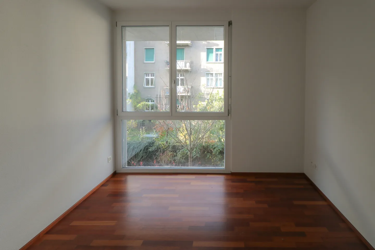 Duplex apartment with modern character - Photo 5 of 11