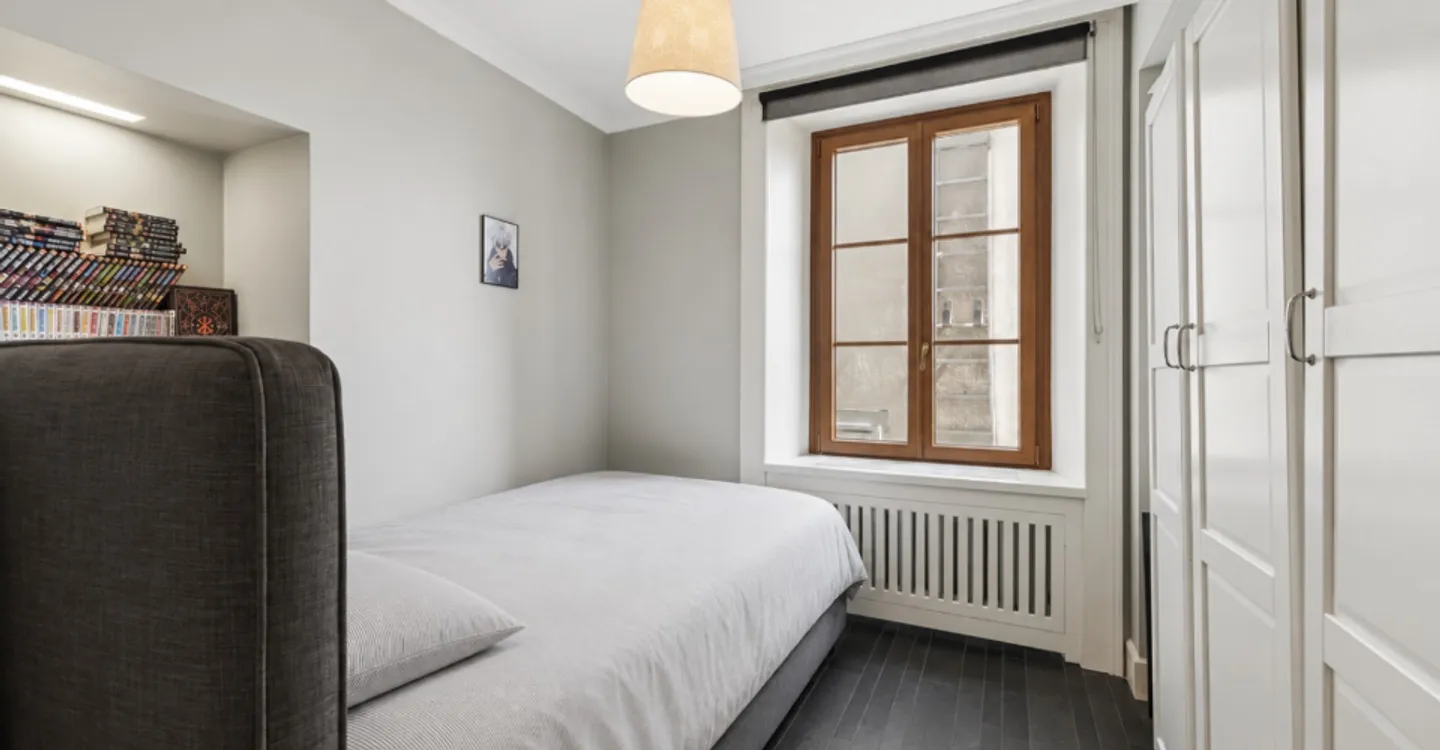 4.5 room apartment with character, terrace and lake view - Photo 6 of 12