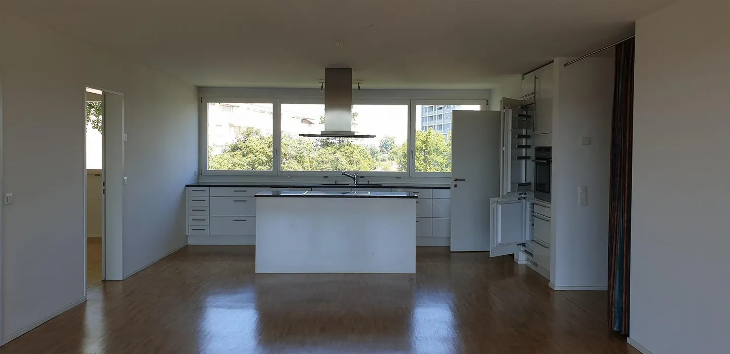 4-room apartment with garden seating area - Photo 4 of 7