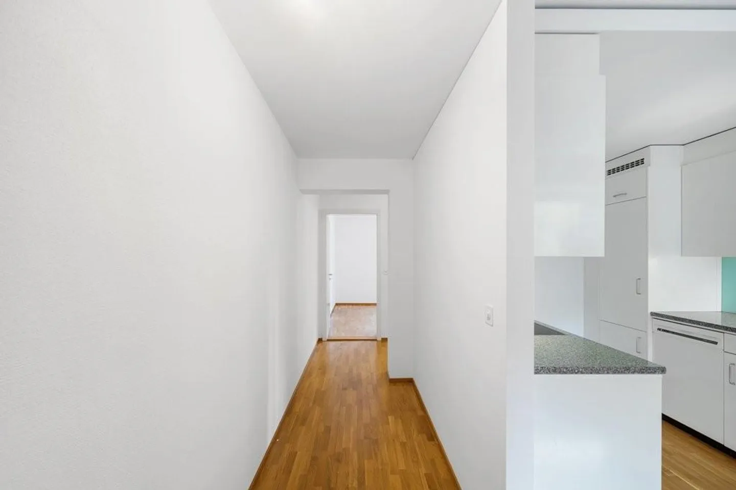 Junge und Junggebliebene werden begeistert sein! - Foto 2 von 9