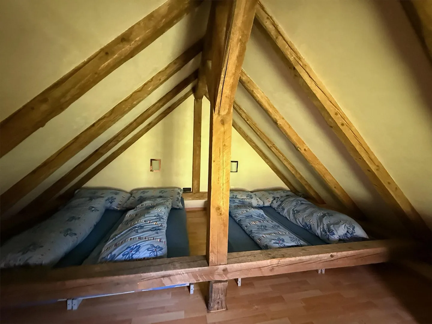 Your Retreat in the Green! - Photo 3 of 6