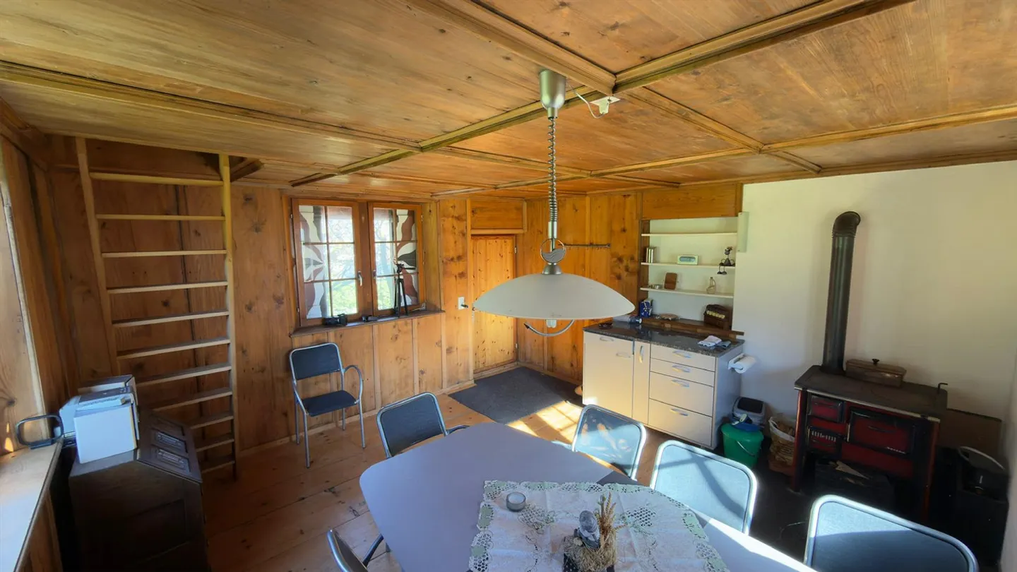 Your Retreat in the Green! - Photo 4 of 6