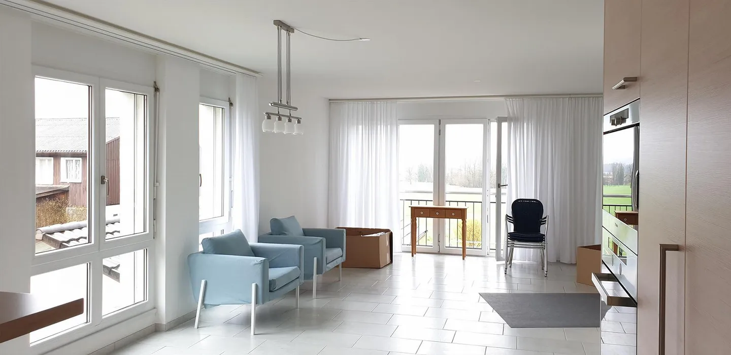 Beautiful, bright 5.5-room maisonette loft apartment with winter garden + Säntis view - Photo 9 of 21