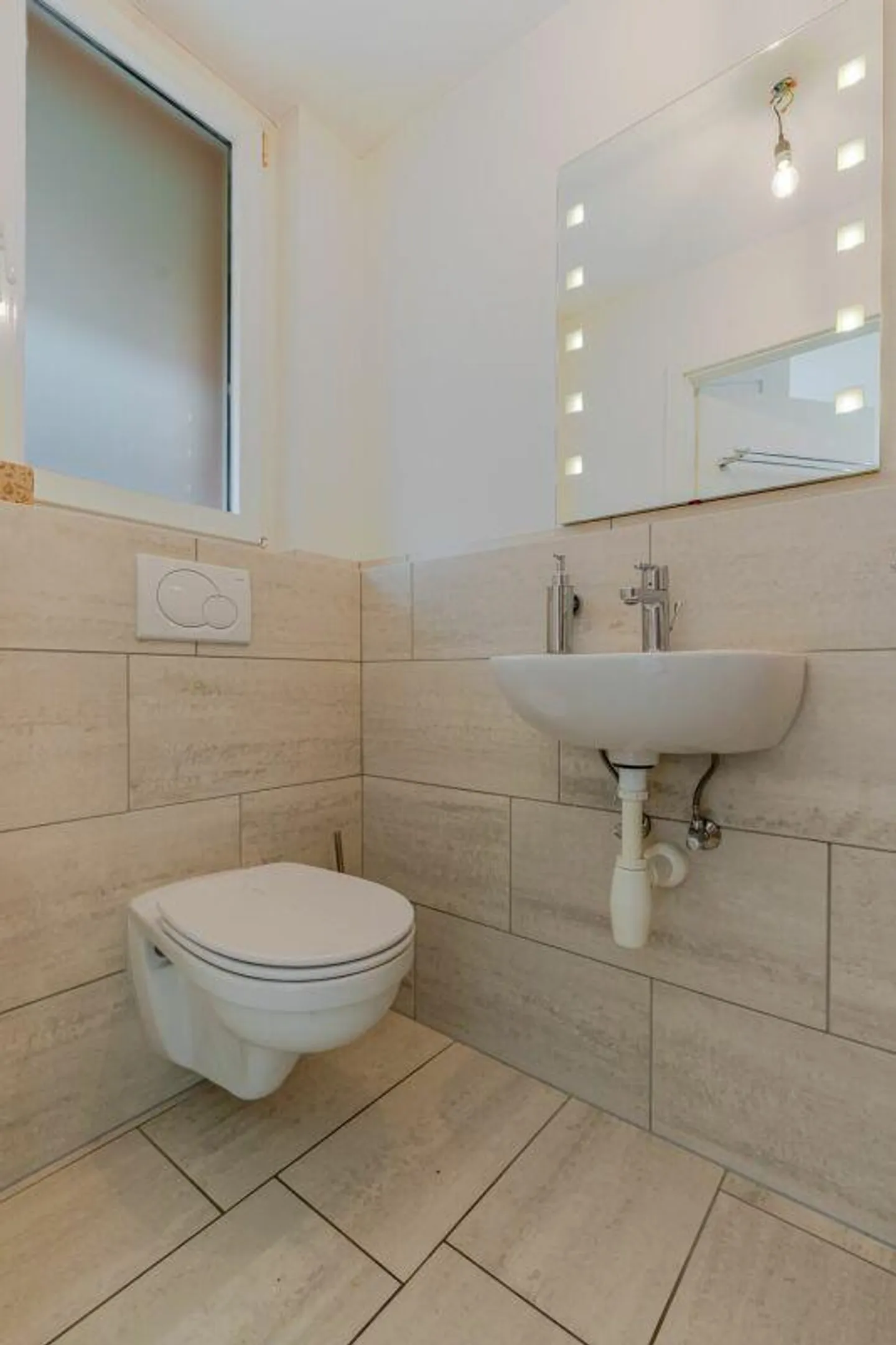 Modern 4.5 Z' Corner Single Family Home with Hobby Room and EHP - Photo 7 of 14