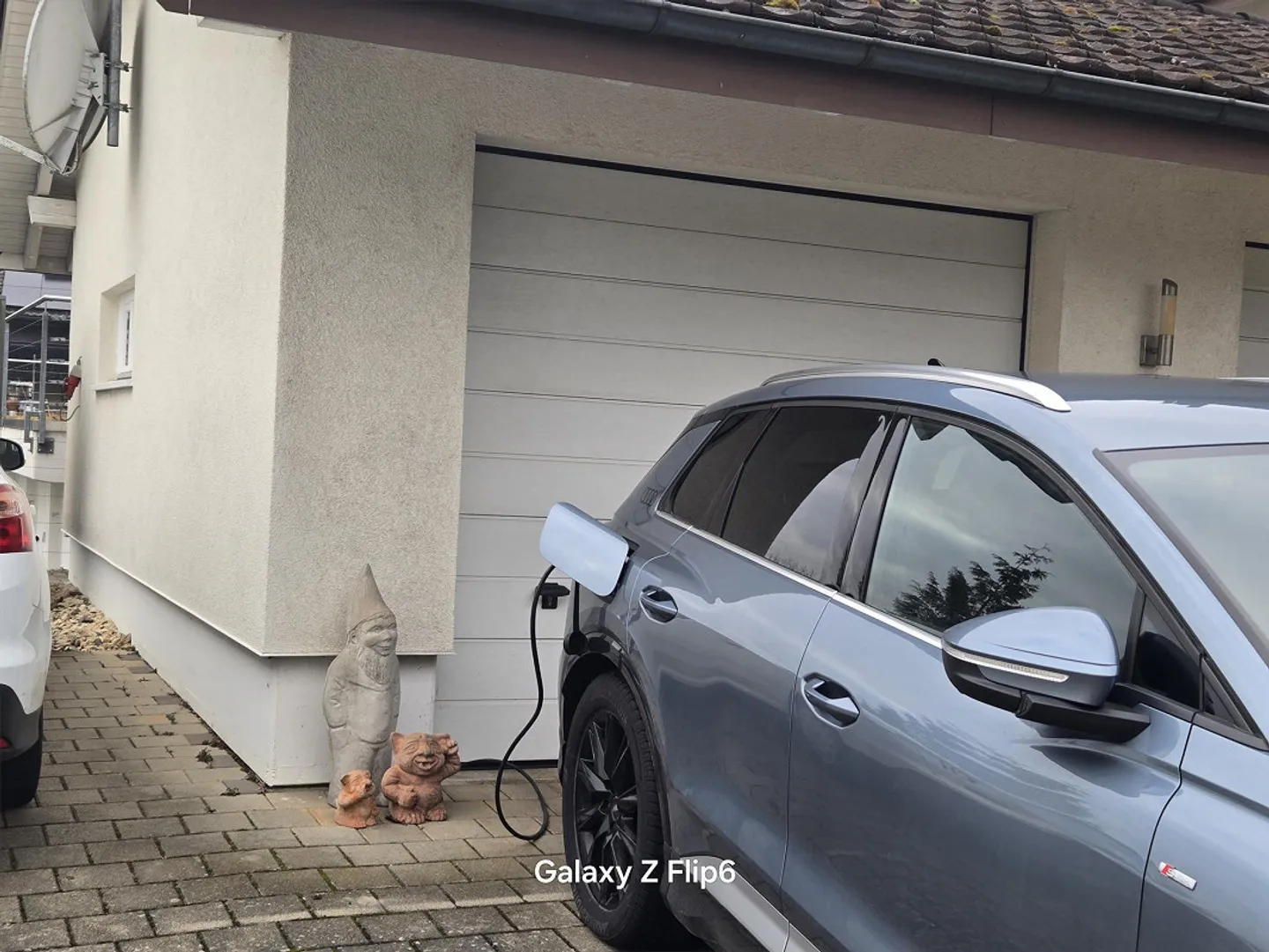 Beautiful, bright 5.5-room maisonette loft apartment with winter garden + Säntis view - Photo 17 of 21