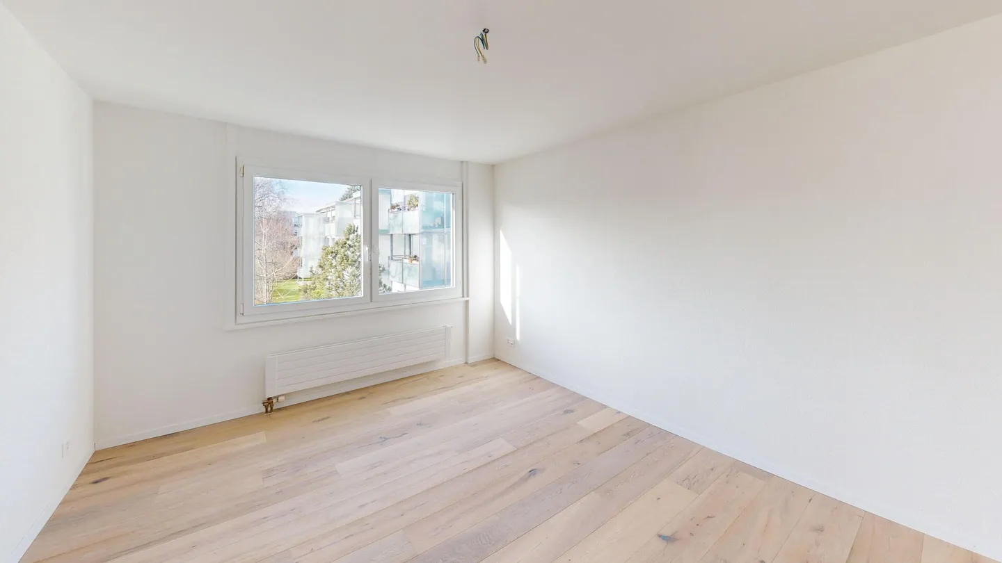 Rénové avec style : Appartement spacieux de 5,5 pièces à Zollikofen - Photo 3 sur 10