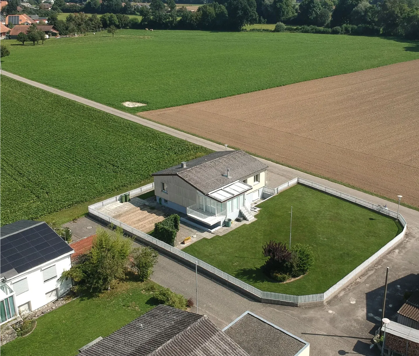 Single-family house in the countryside - Photo 1 of 20