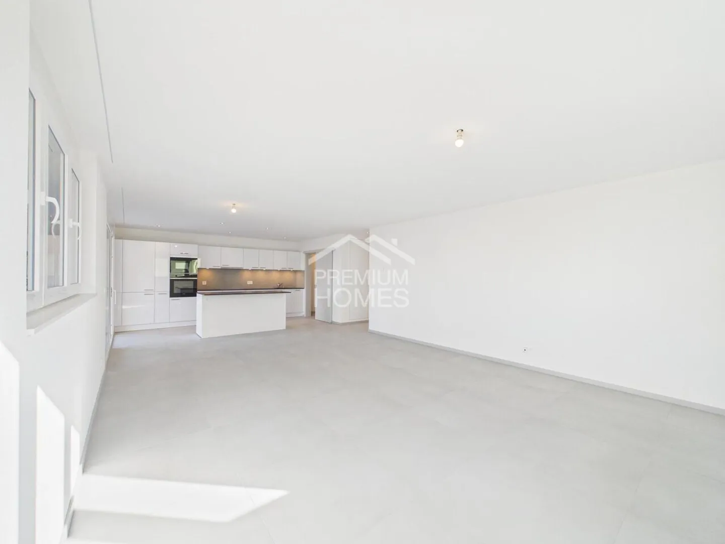 Superbe Attique avec Terrasse - Photo 4 sur 11