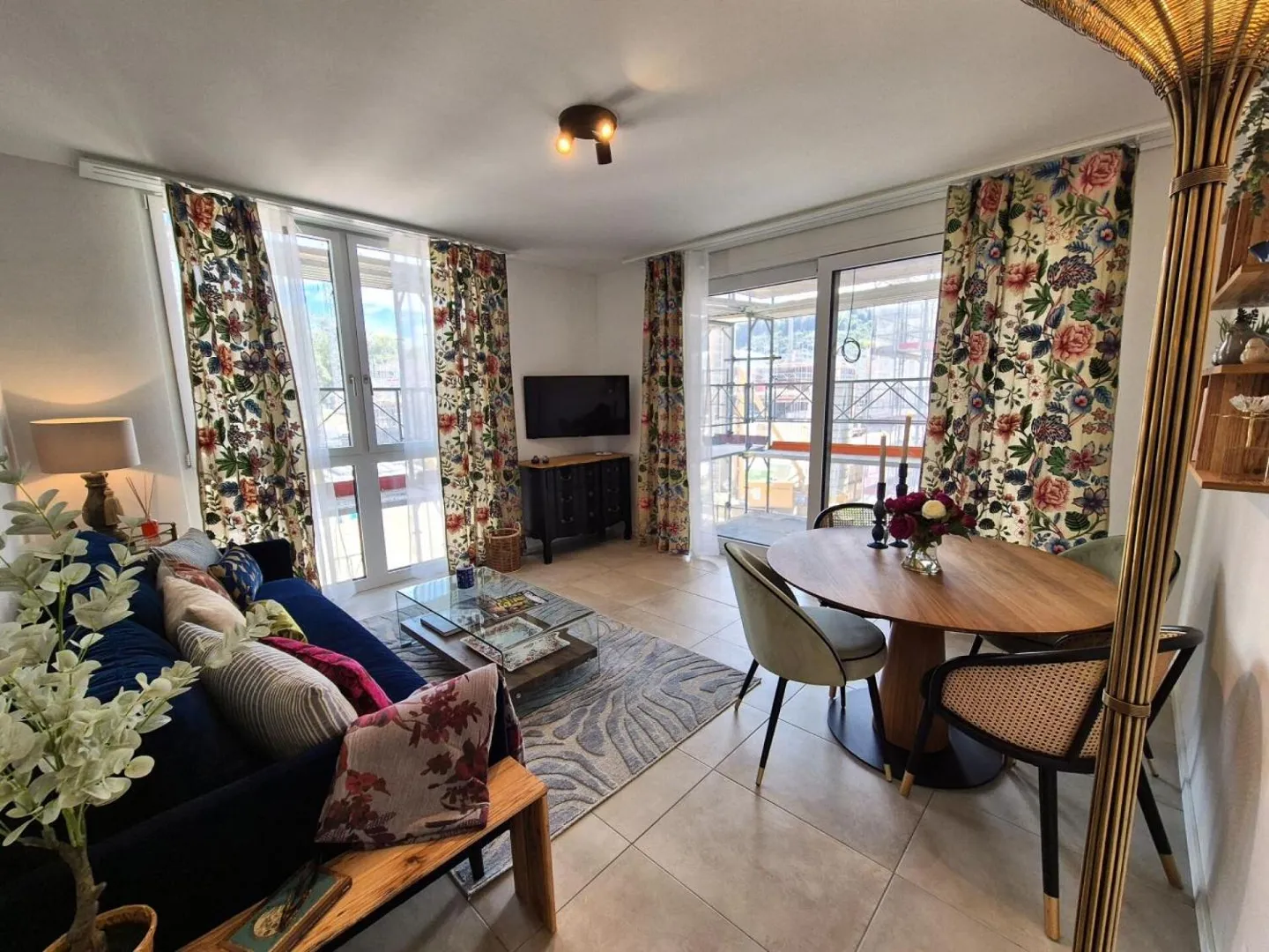 Charmant Appartement 2.5 pièces - Photo 1 sur 7