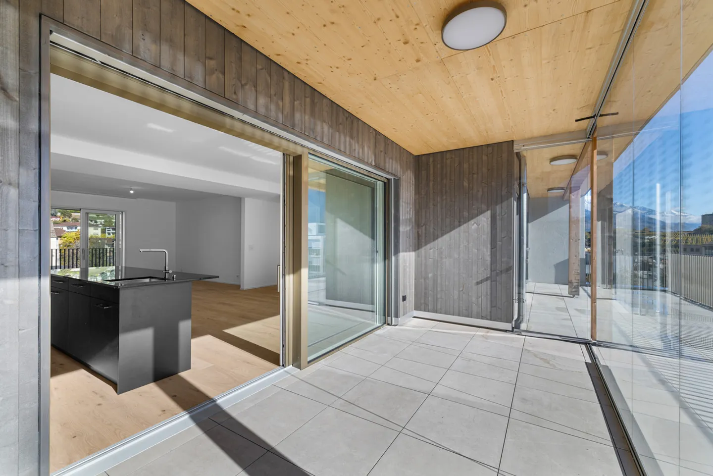 ATTIQUE D'EXCEPTION DE 4.5 PCES CENTRE-VILLE DE SIERRE - Photo 14 sur 17