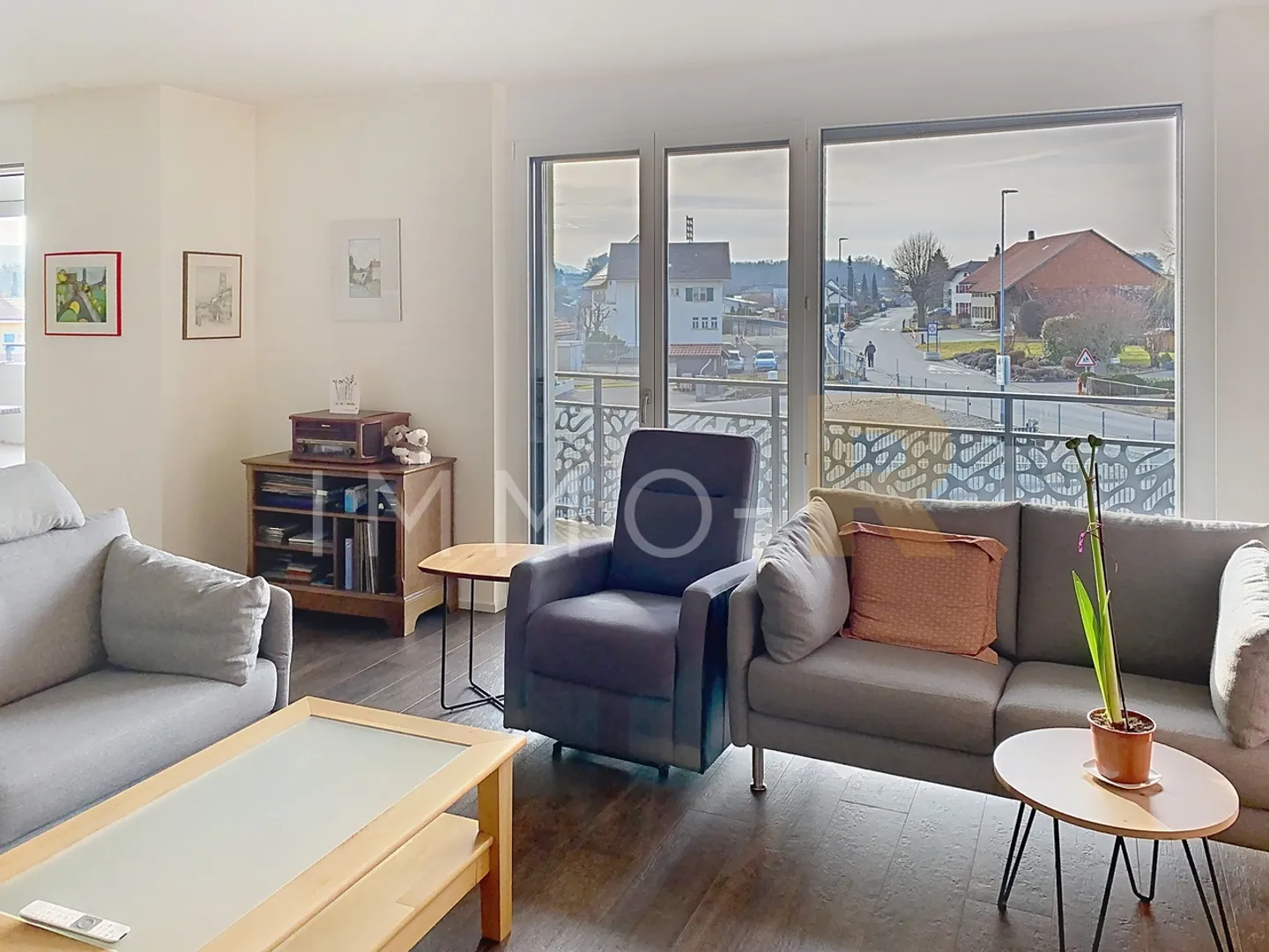 Appartement moderne avec terrasse - Photo 6 sur 8