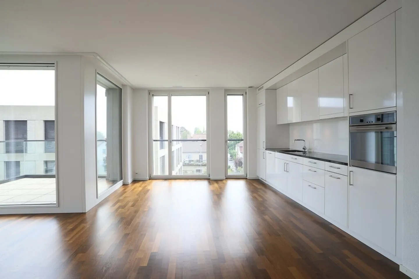 Appartement moderne de 3,5 pièces à Arbon (Lac de Constance) - Photo 2 sur 9