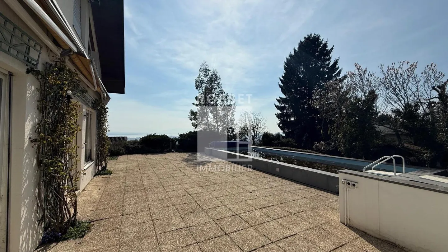 Magnifique villa avec piscine - Photo 3 sur 12