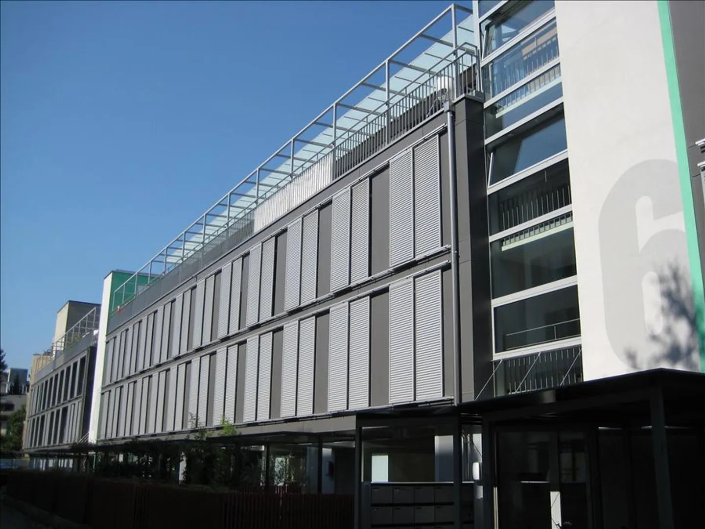 Topmoderne Wohnung und nahe beim Bahnhof Bern! - Foto 1 von 5