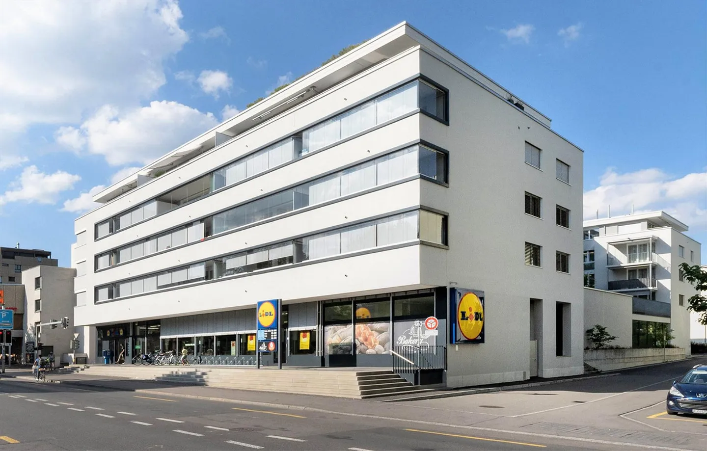 Modernes Apartment mit Balkon - Foto 1 von 11