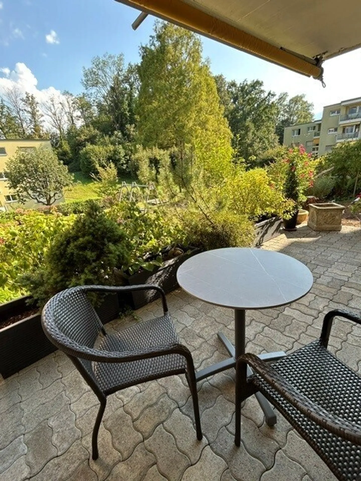 Renovated Apartment with Balcony - Photo 6 of 6