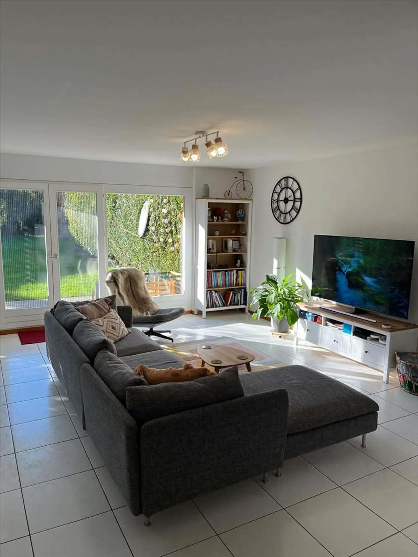 6.5 Room Apartment - Photo 3 of 12