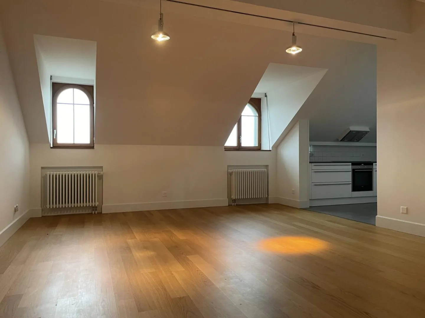 Charmante Wohnung mit Seeblick - Foto 2 von 7