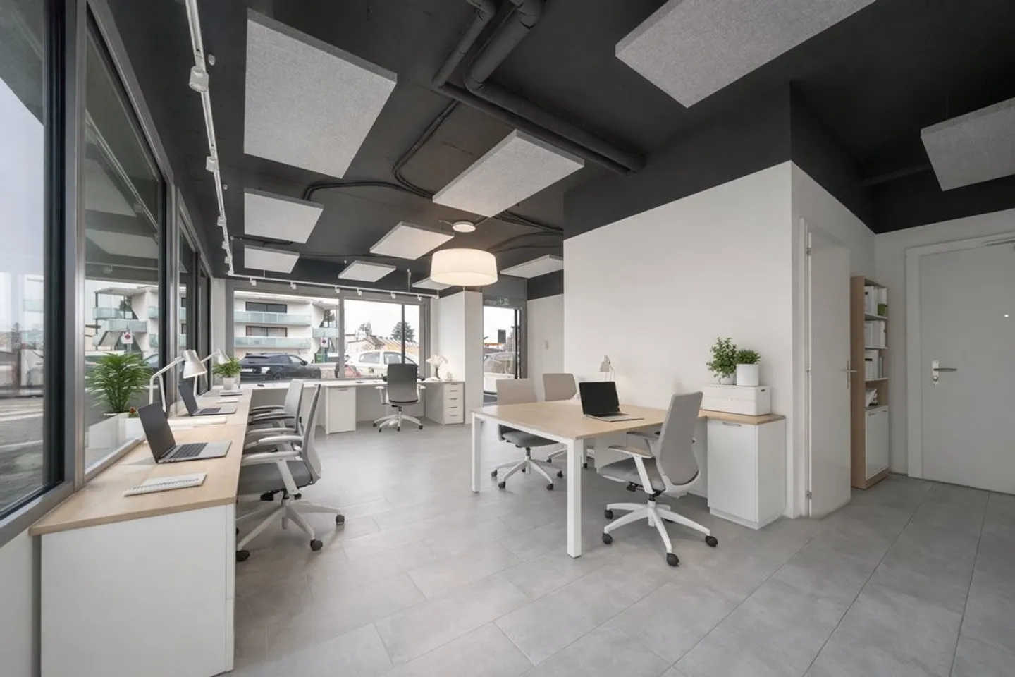 Geräumige Gewerbefläche im Erdgeschoss von 127m2 - Foto 6 von 10