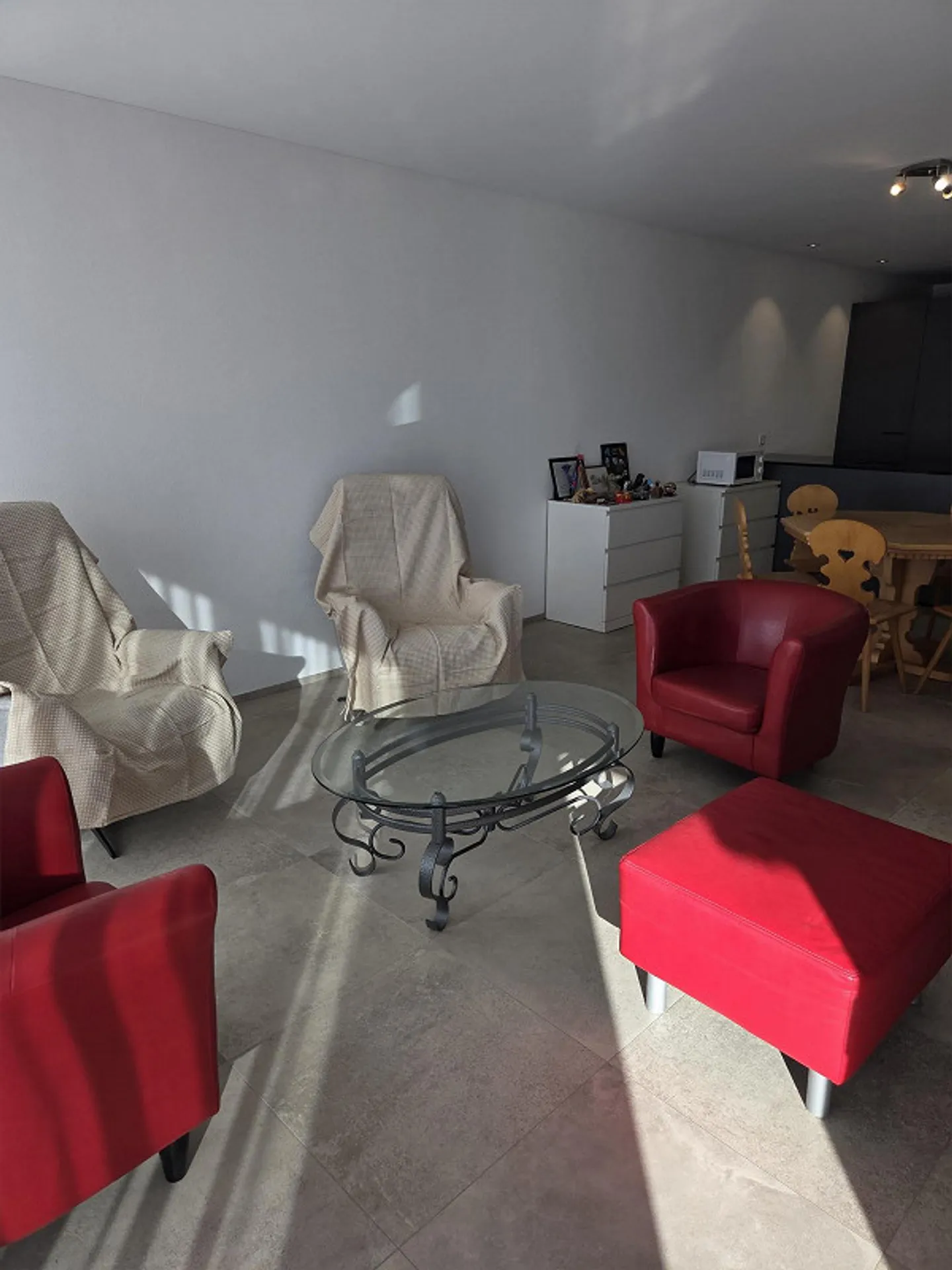 Apartment with 3 1/2 rooms on the ground floor and basement - Photo 16 of 27