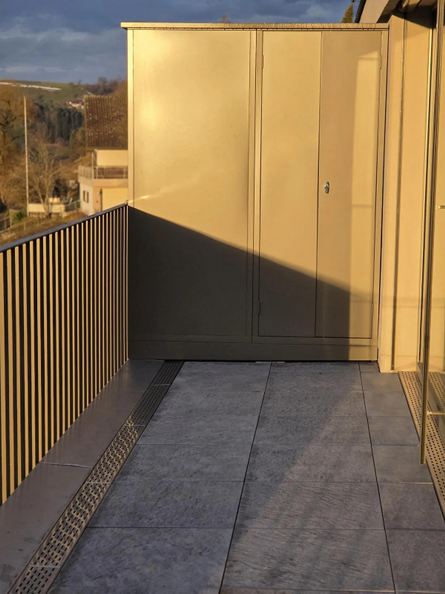 Apartment with 3 1/2 rooms on the ground floor and basement - Photo 18 of 27