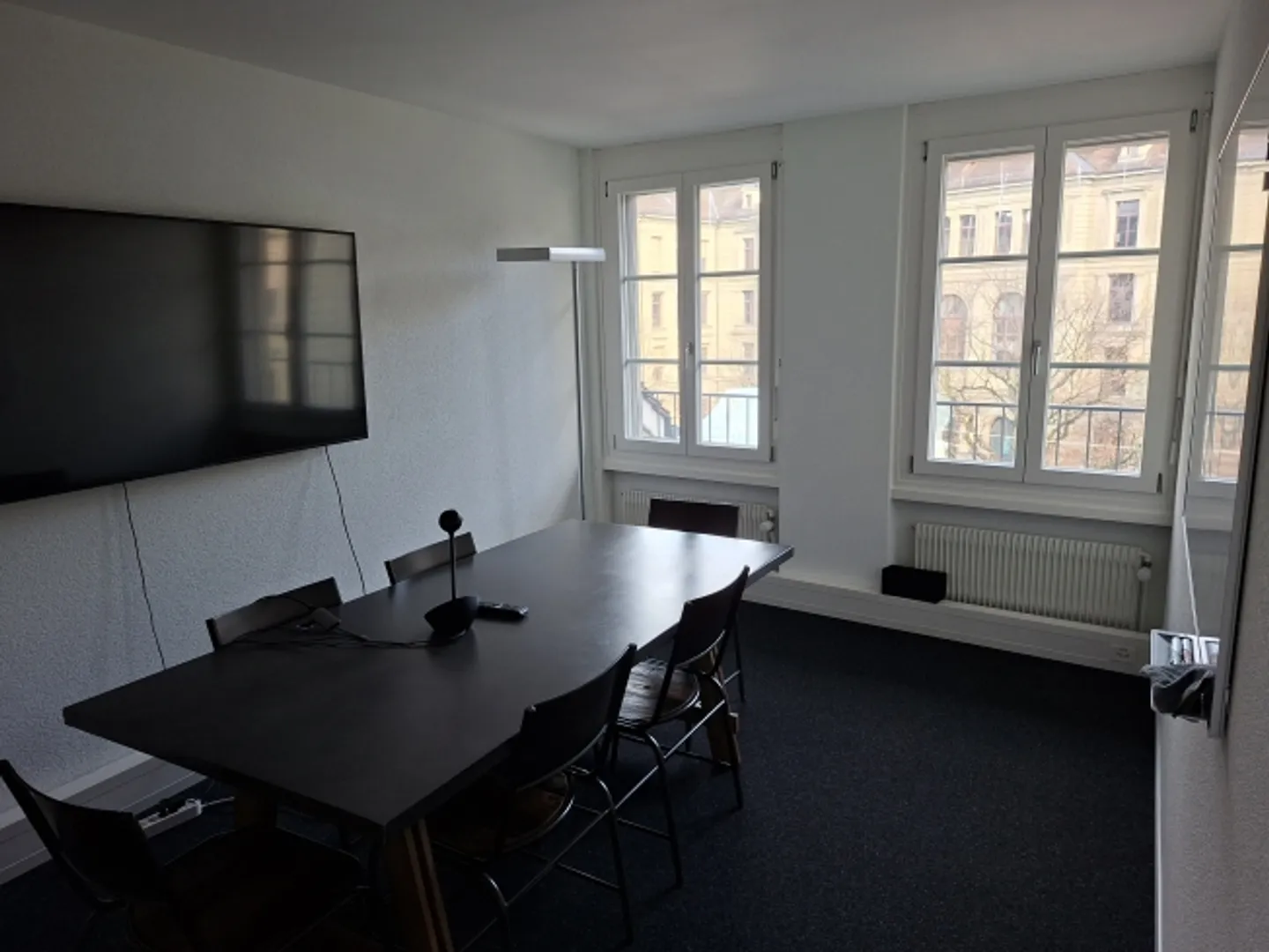 Zentrale Büroarbeitsplätze in Bern - Foto 2 von 9