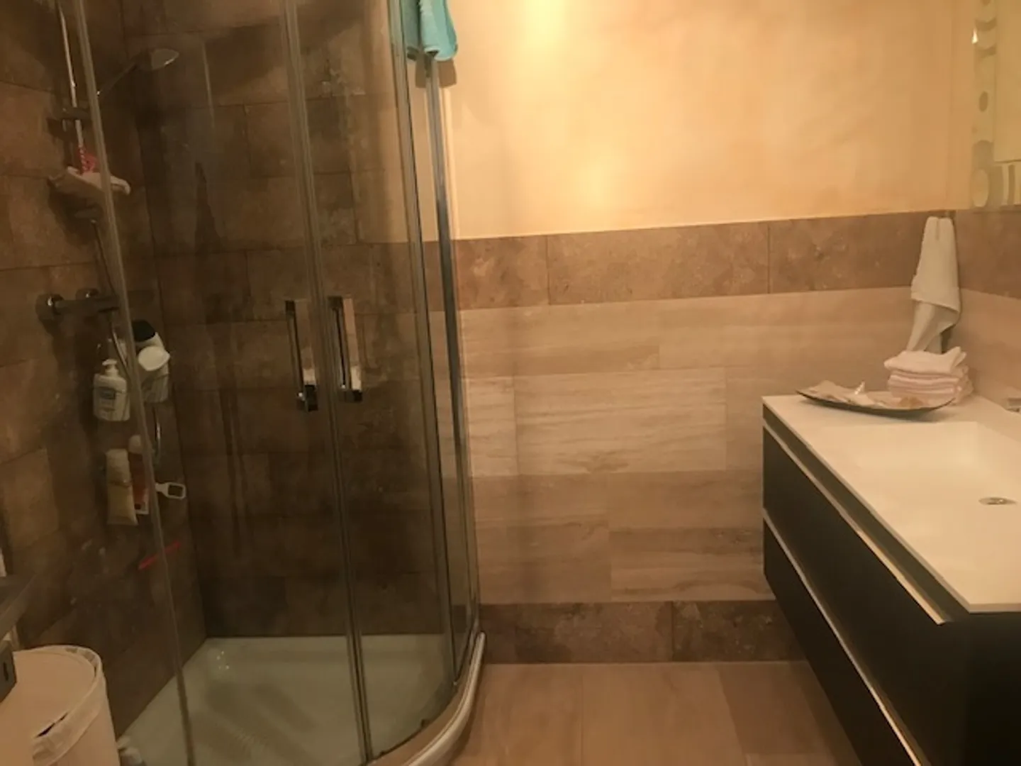 Appartamento in vendita - Foto 2 di 5