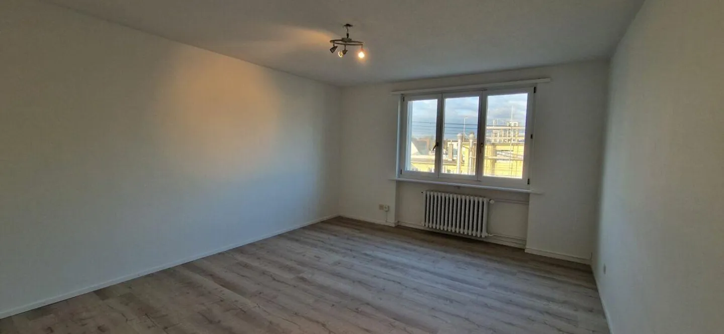 22 m² room near the train station - ideal for commuters! - Photo 2 of 6