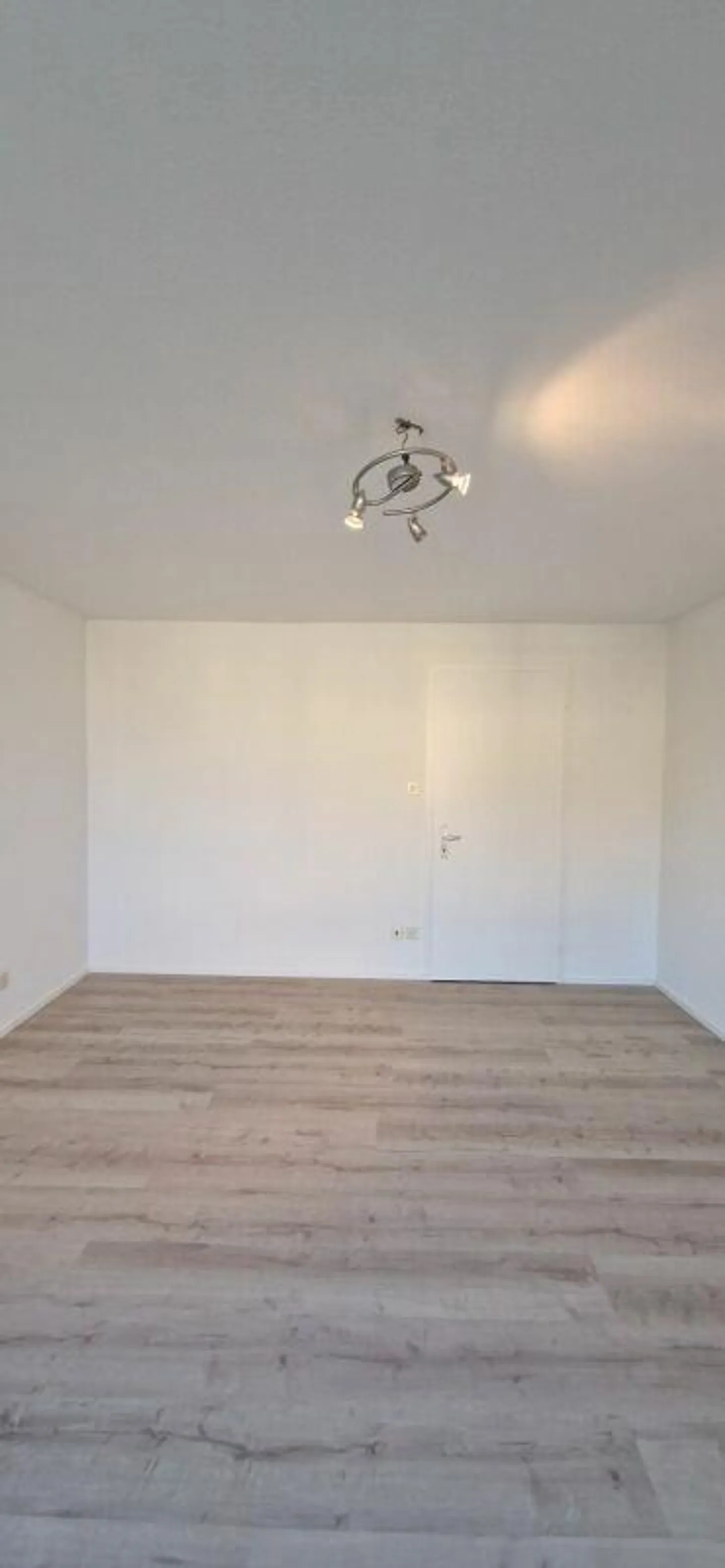 22 m² room near the train station - ideal for commuters! - Photo 3 of 6