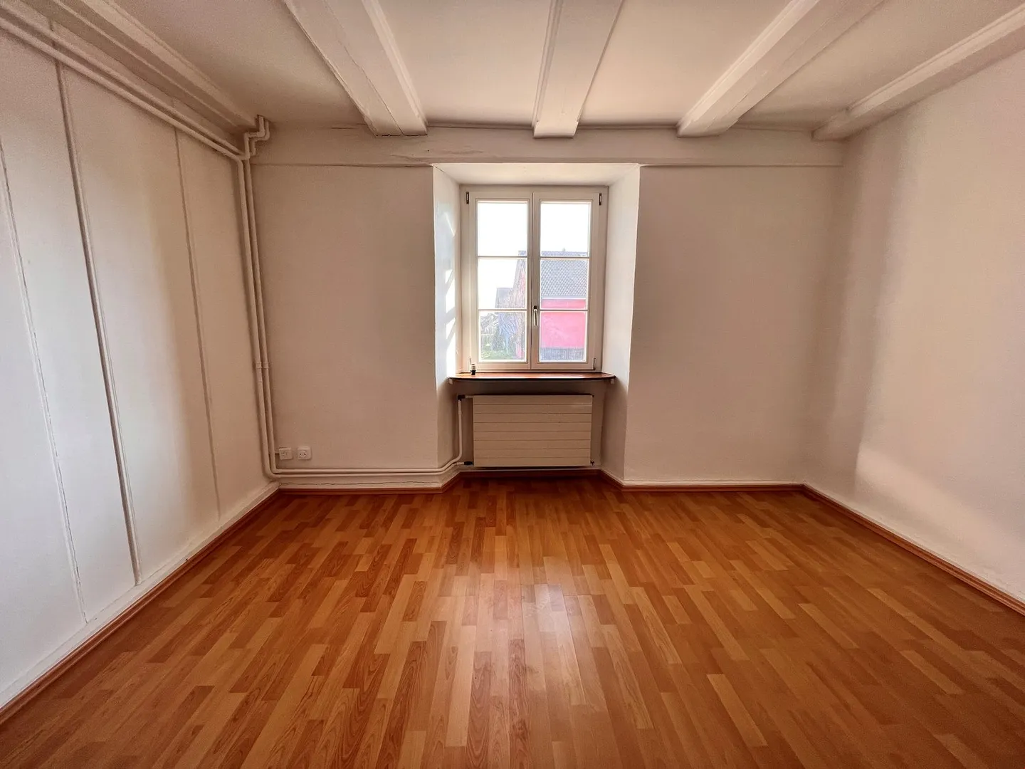 Apartment with Character - Photo 6 of 8