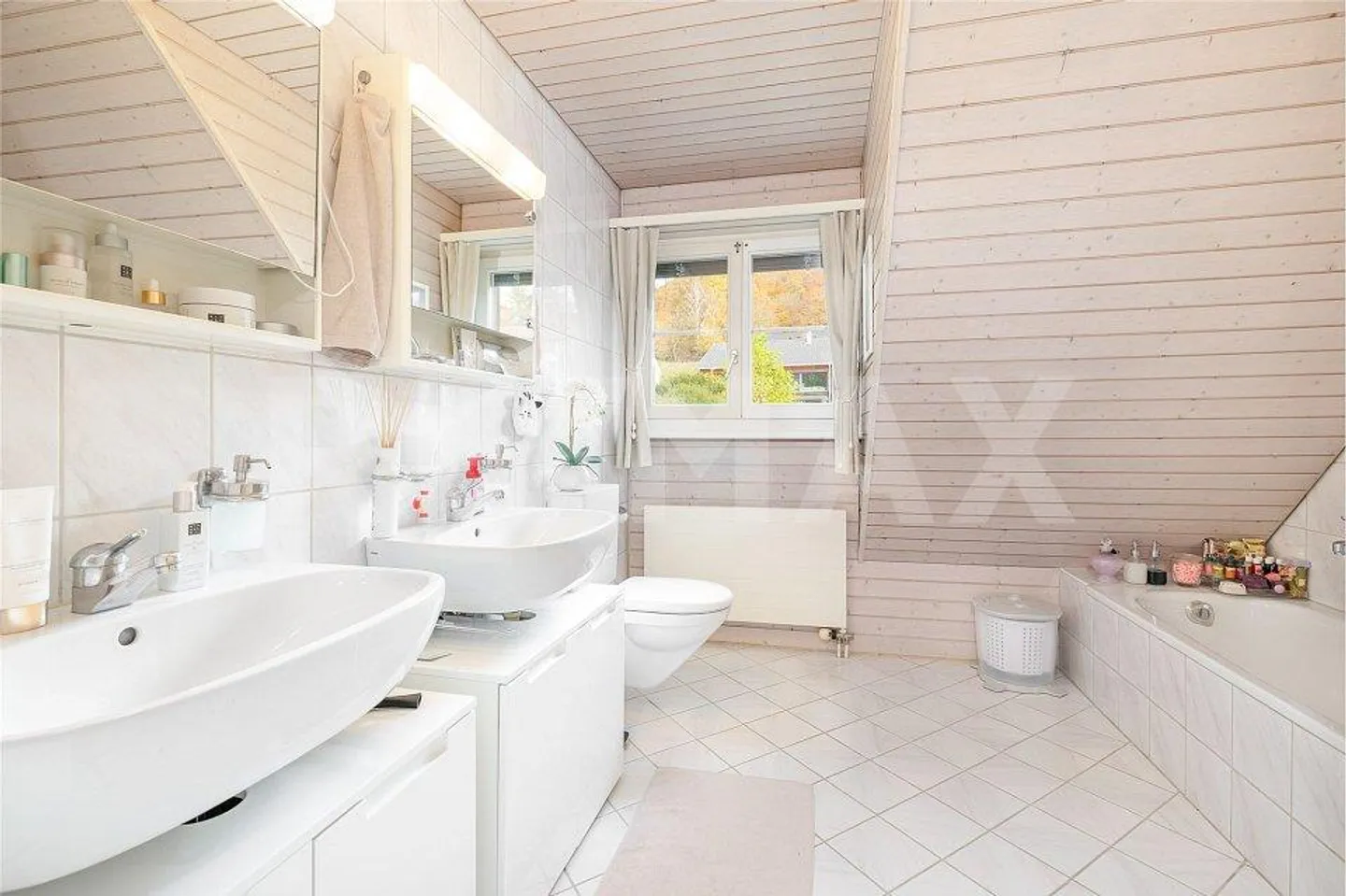 «5.5 Room apartment» - Photo 6 sur 12