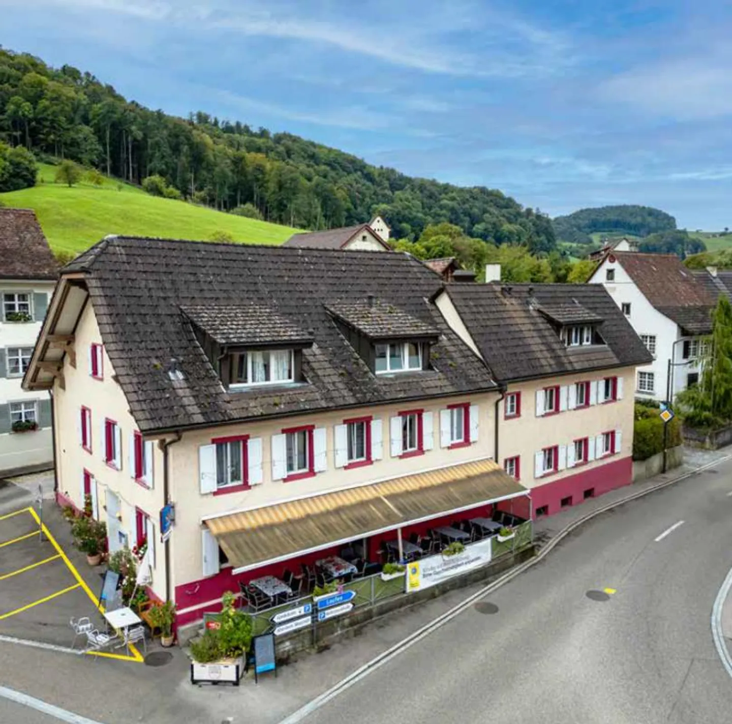 Propriété d'investissement à fort rendement avec plus de 5,5 % de retour à Reigoldswil - Photo 1 sur 1