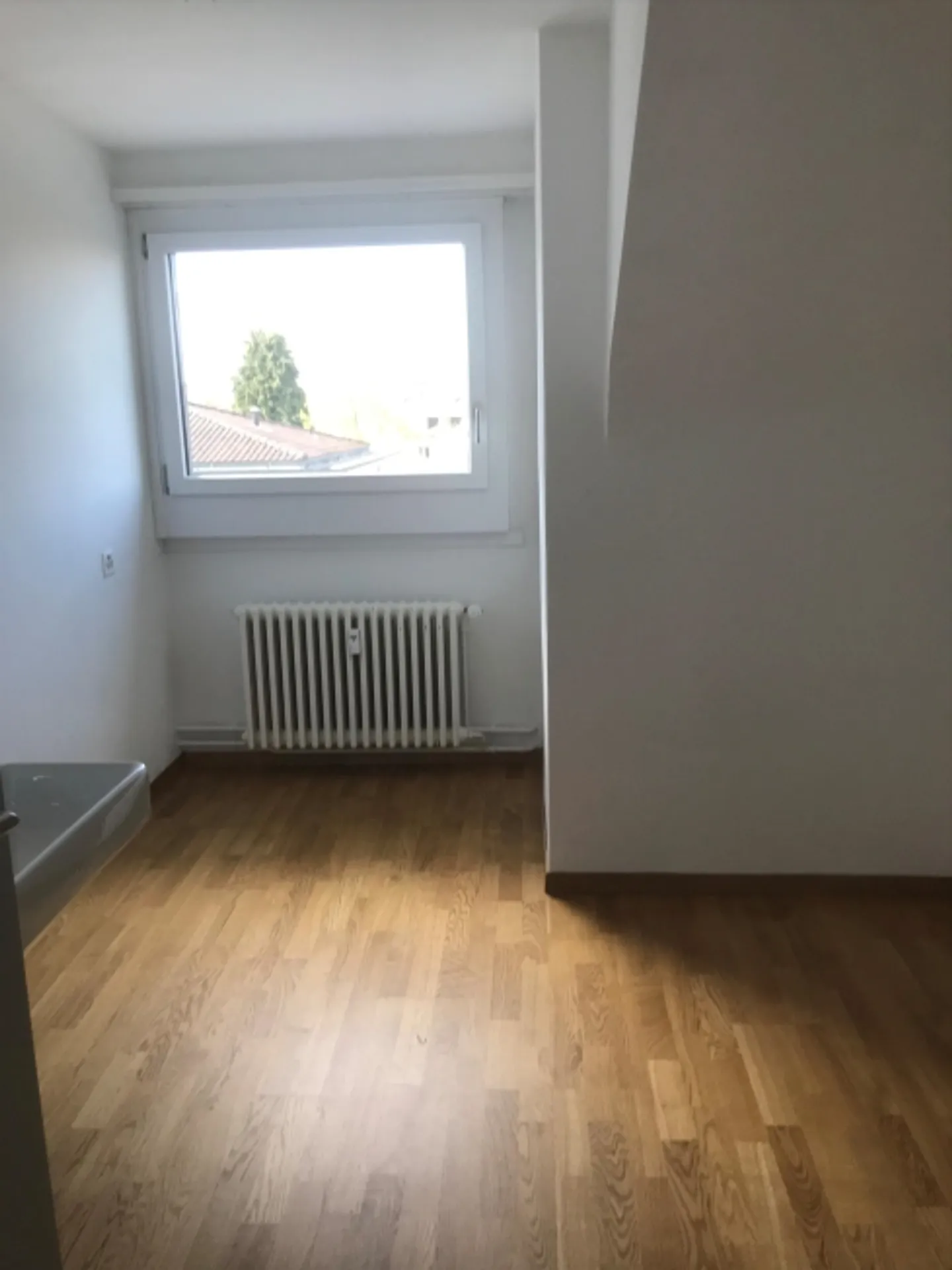 Stanza per il bricolage con lavabo - Foto 3 di 3