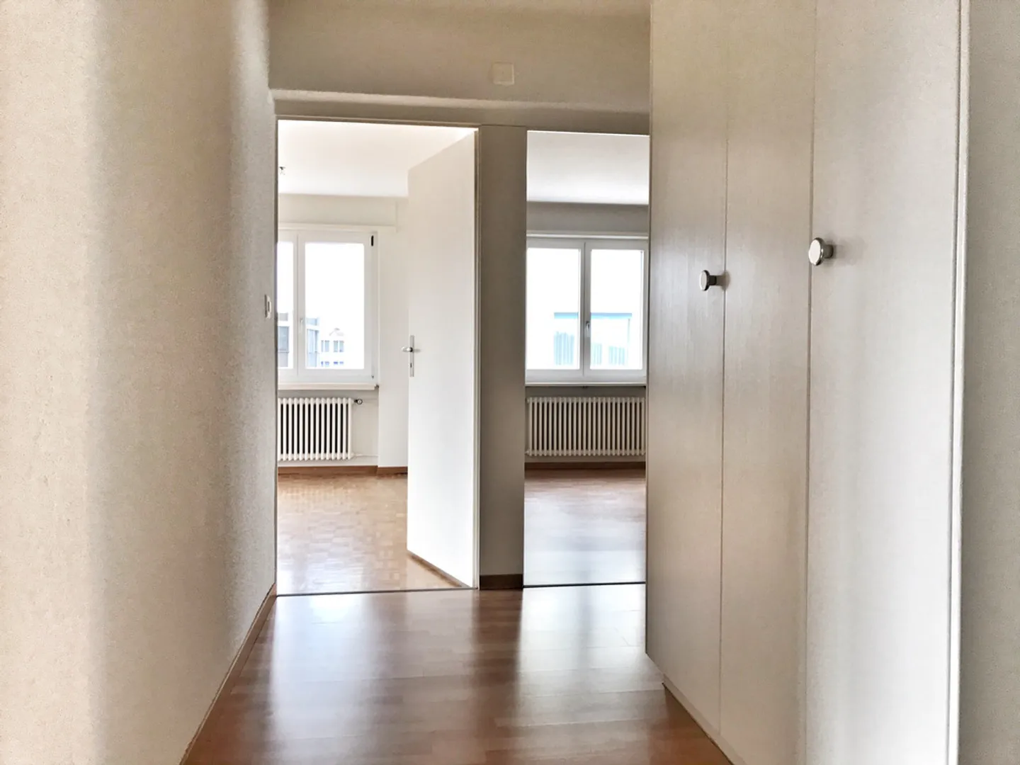 Geräumige Wohnung mit Aussicht - Foto 9 von 10