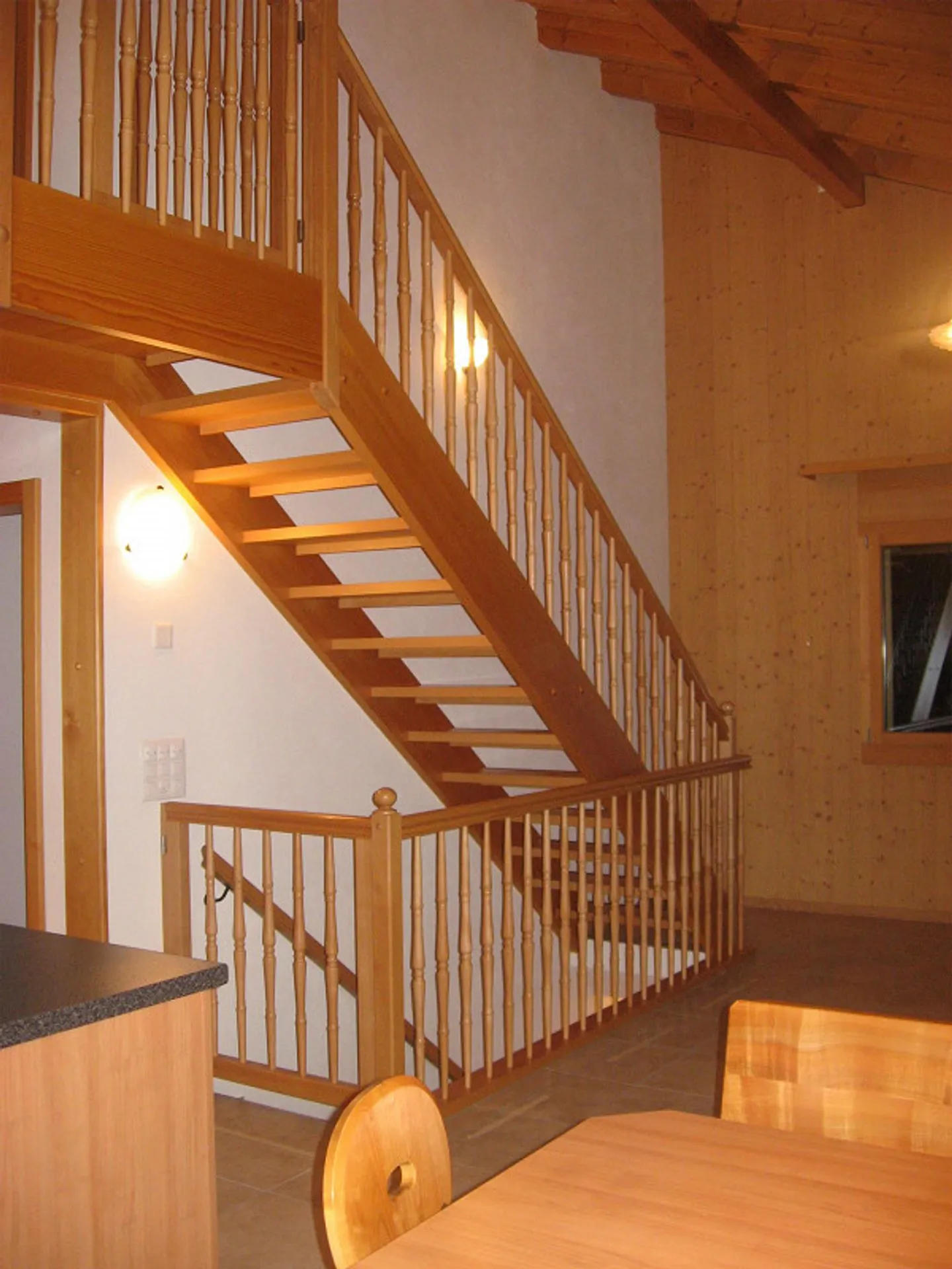 Maisonette apartment in chalet with stunning views in a sunny location - Photo 6 of 18