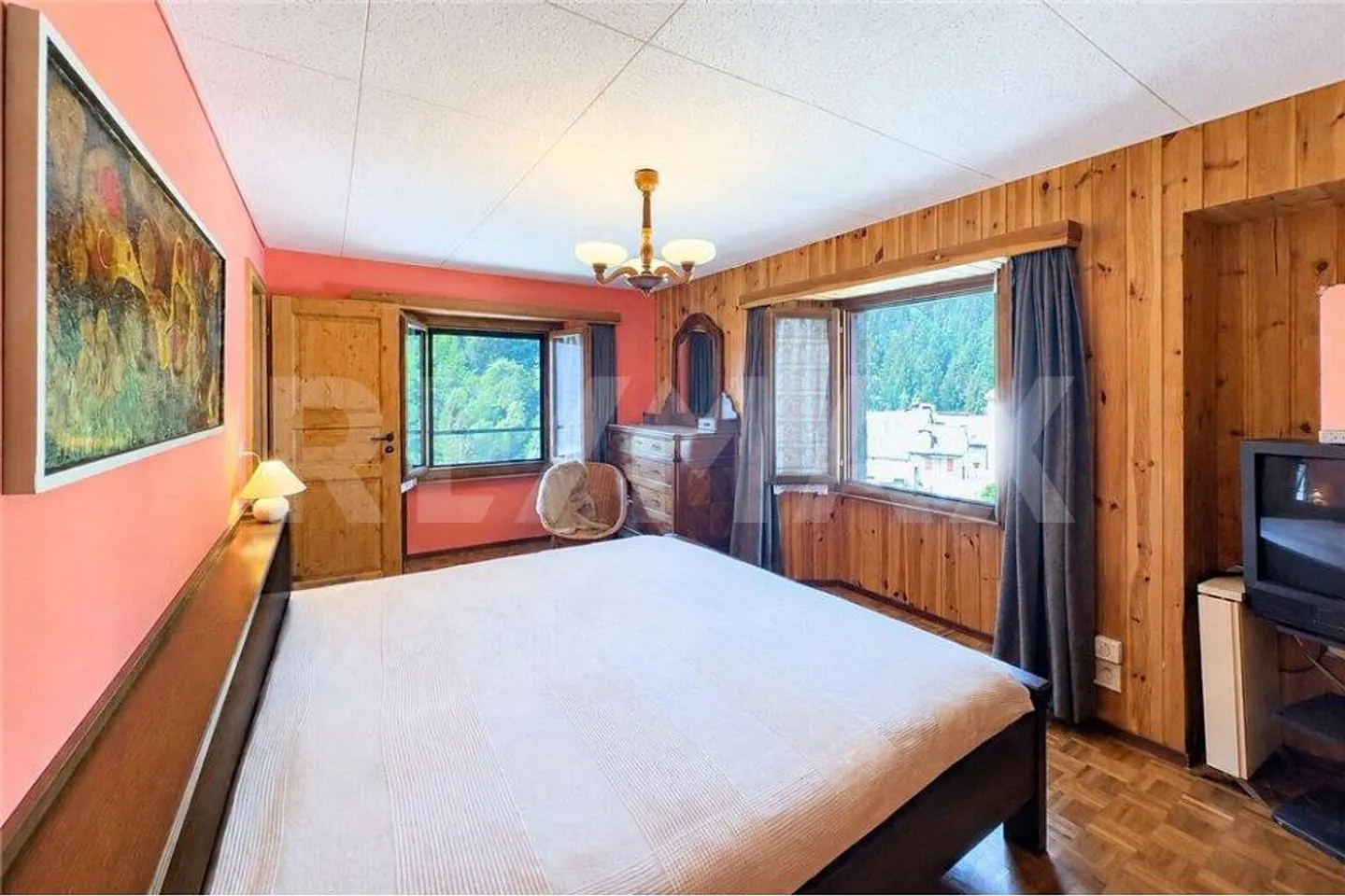 3.5-room apartment near Bosco Gurin - Photo 7 of 13