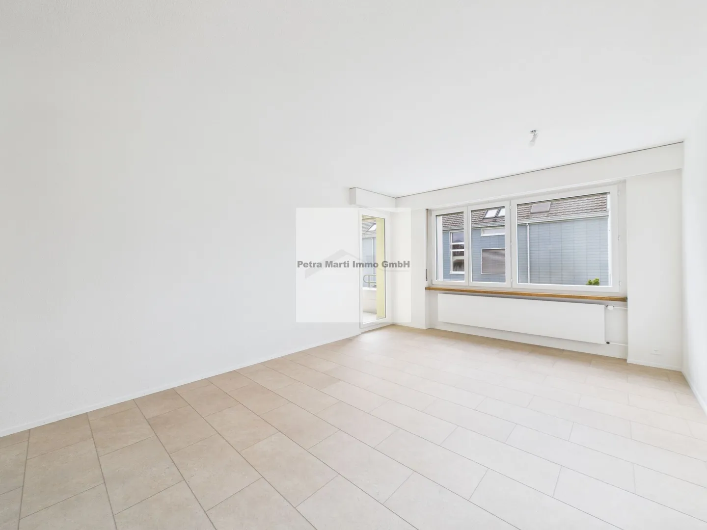 4.5-Zimmerwohnung im 1. OG links - Foto 4 von 15