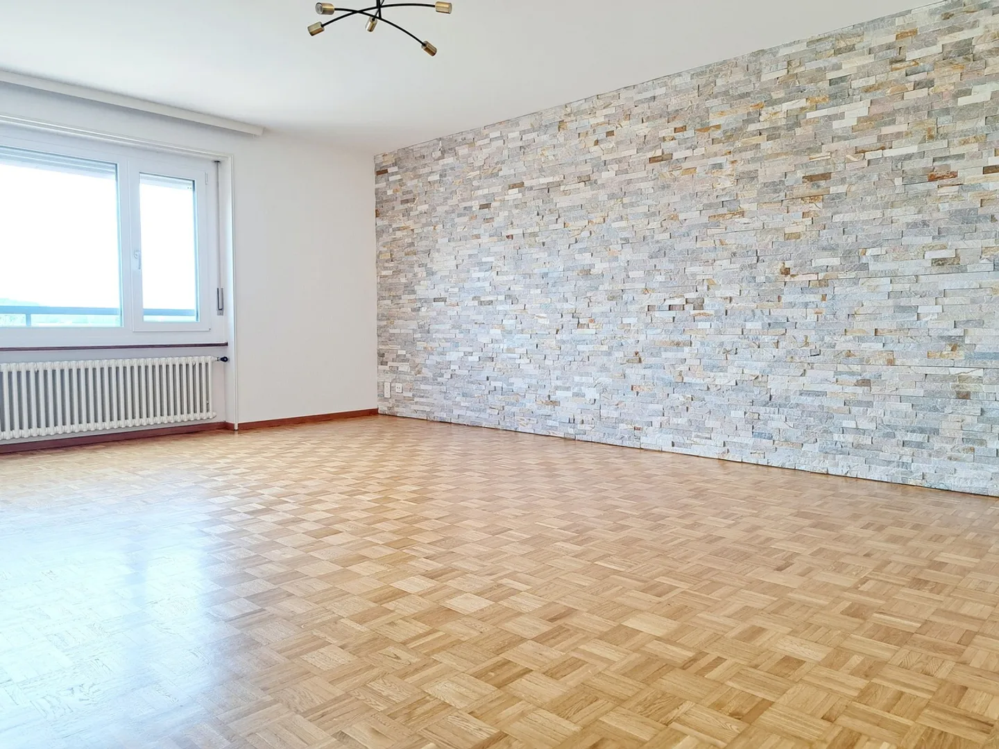 BOVERIE 6, Appartamento di 5.5 stanze nel centro della città - N25 - Foto 3 di 13