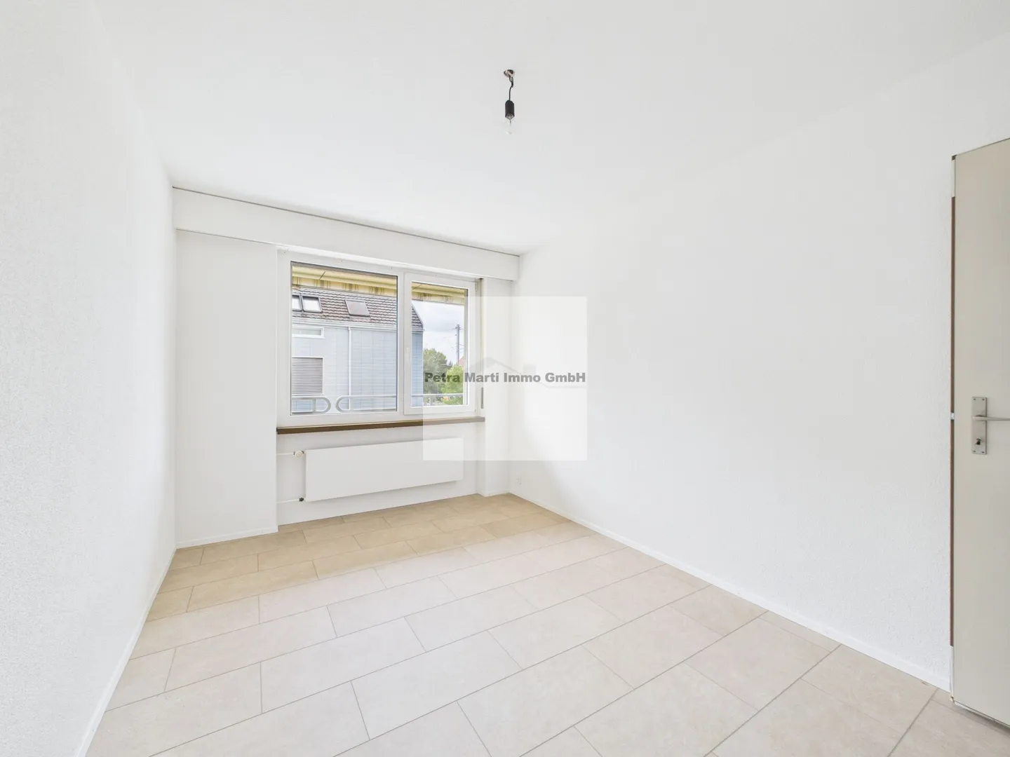 4.5-Zimmerwohnung im 1. OG links - Foto 8 von 15