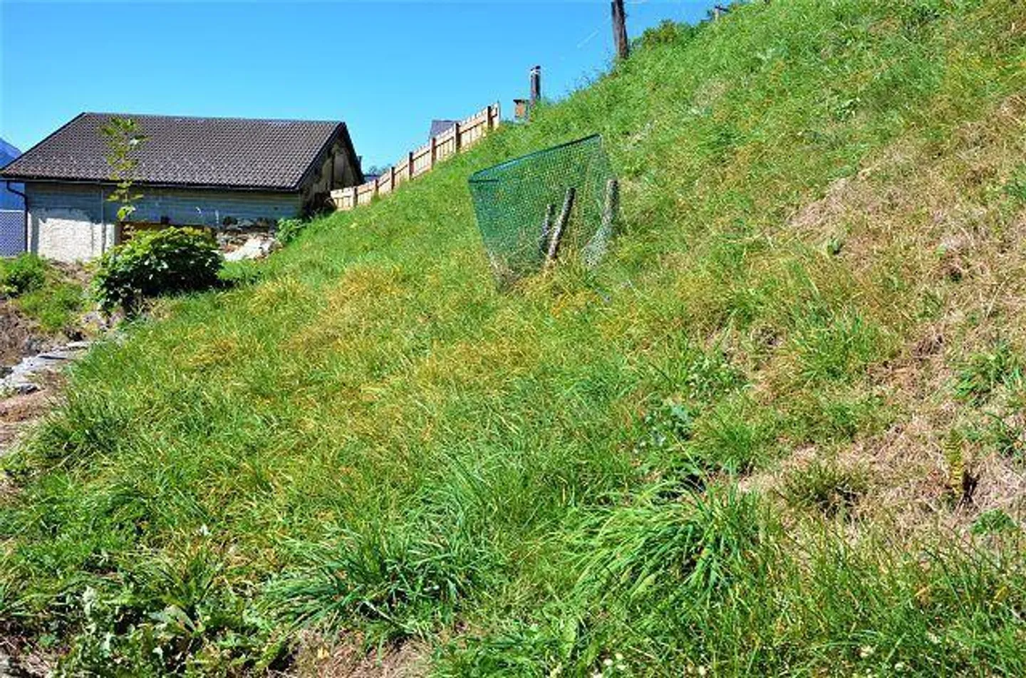 Rustico partiellement rénové avec permis de construire et terrain - Photo 15 sur 28